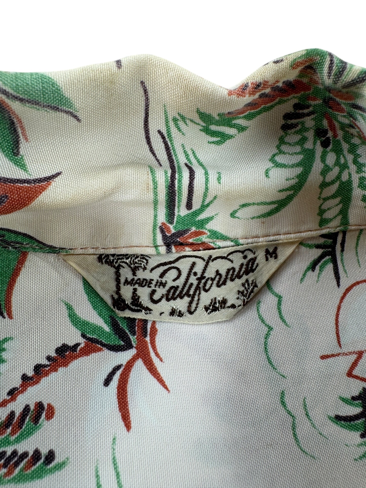 Tag on Vintage Made in California Long Sleeve Aloha Shirt SZ M