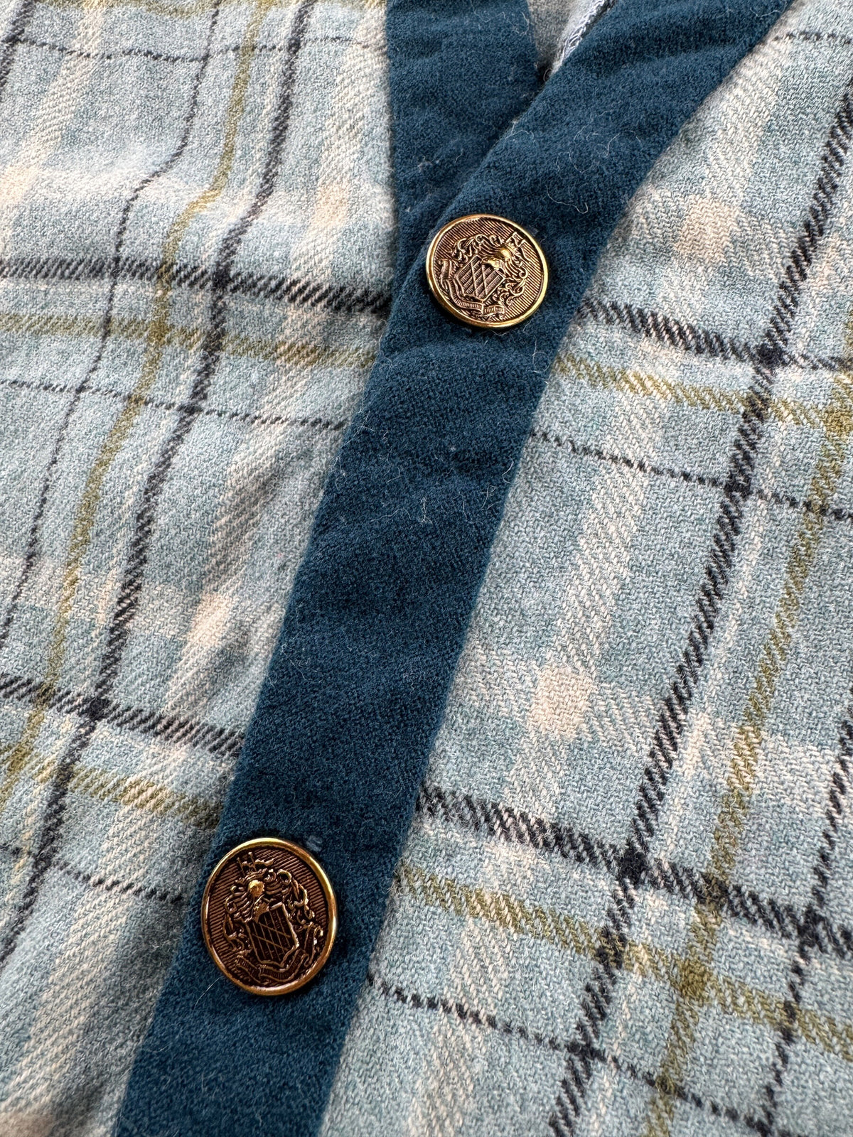 Buttons on Vintage Pendleton Wool Cardigan SZ L