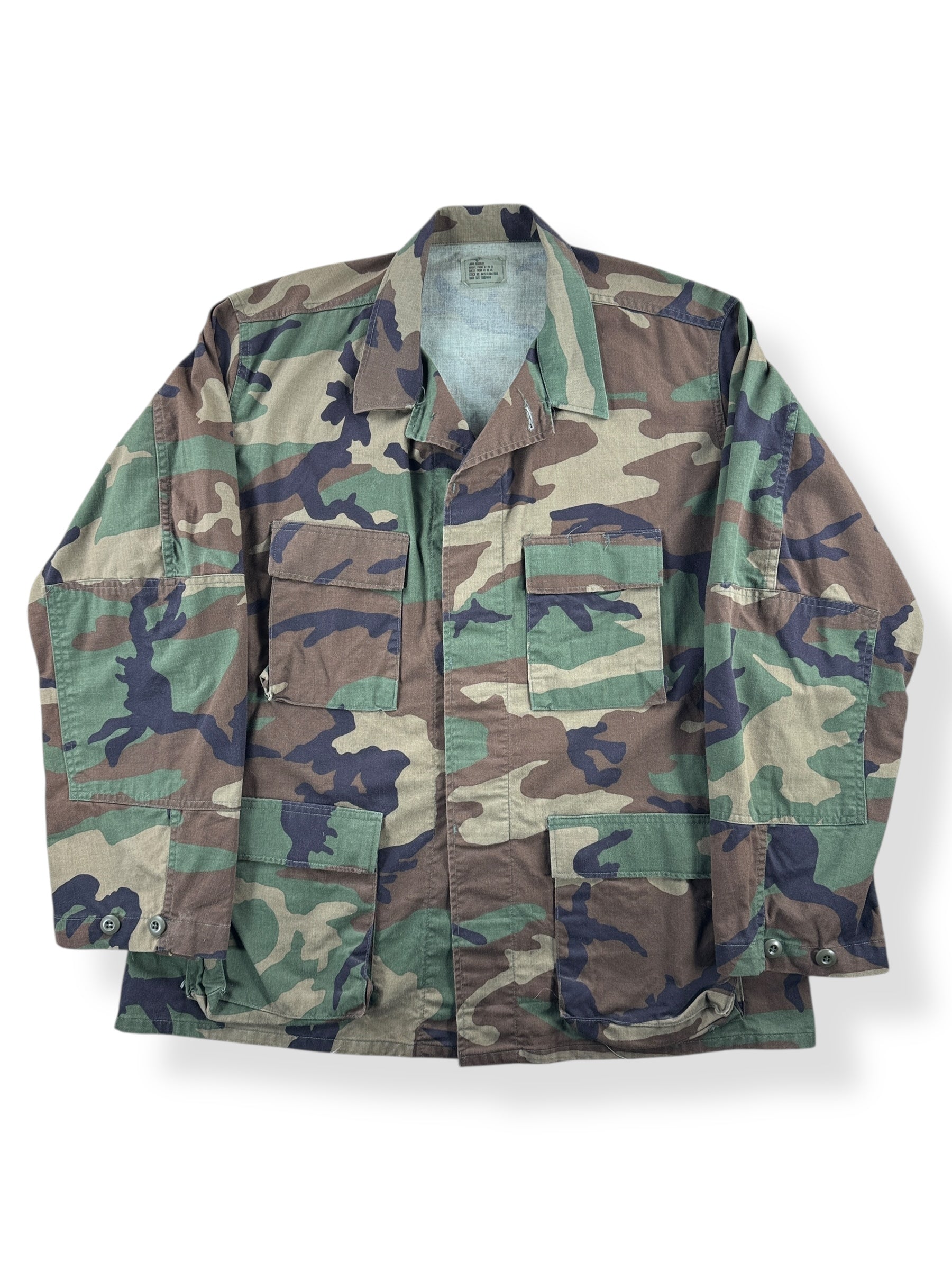 Front of Vintage Woodland Camo Military Top SZ L