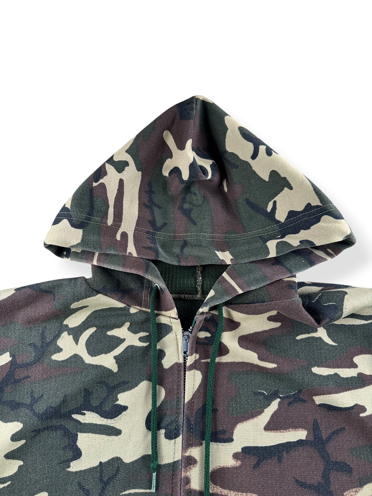 Hood on Vintage Thermal Lined Woodland Camo Zip Up Hoodie SZ M
