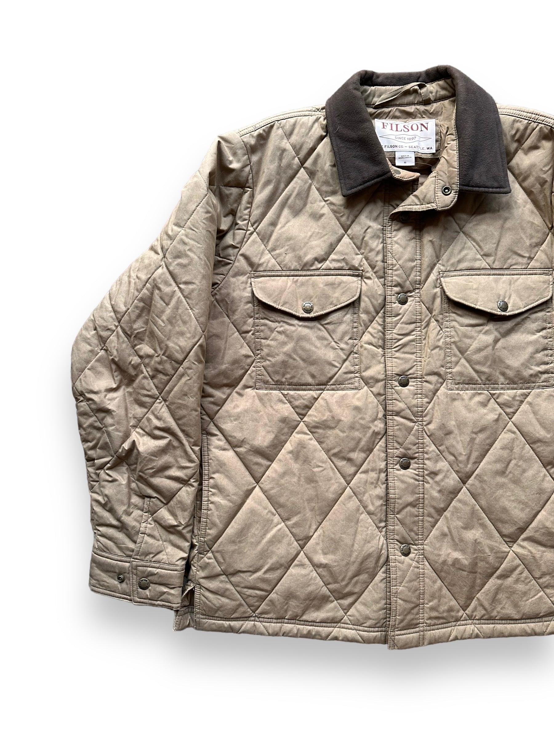 Front Right View of Filson Hyder Quilted Jac Primaloft Waxed Jacket SZ M |  Barn Owl Vintage Goods | Vintage Filson Workwear Seattle