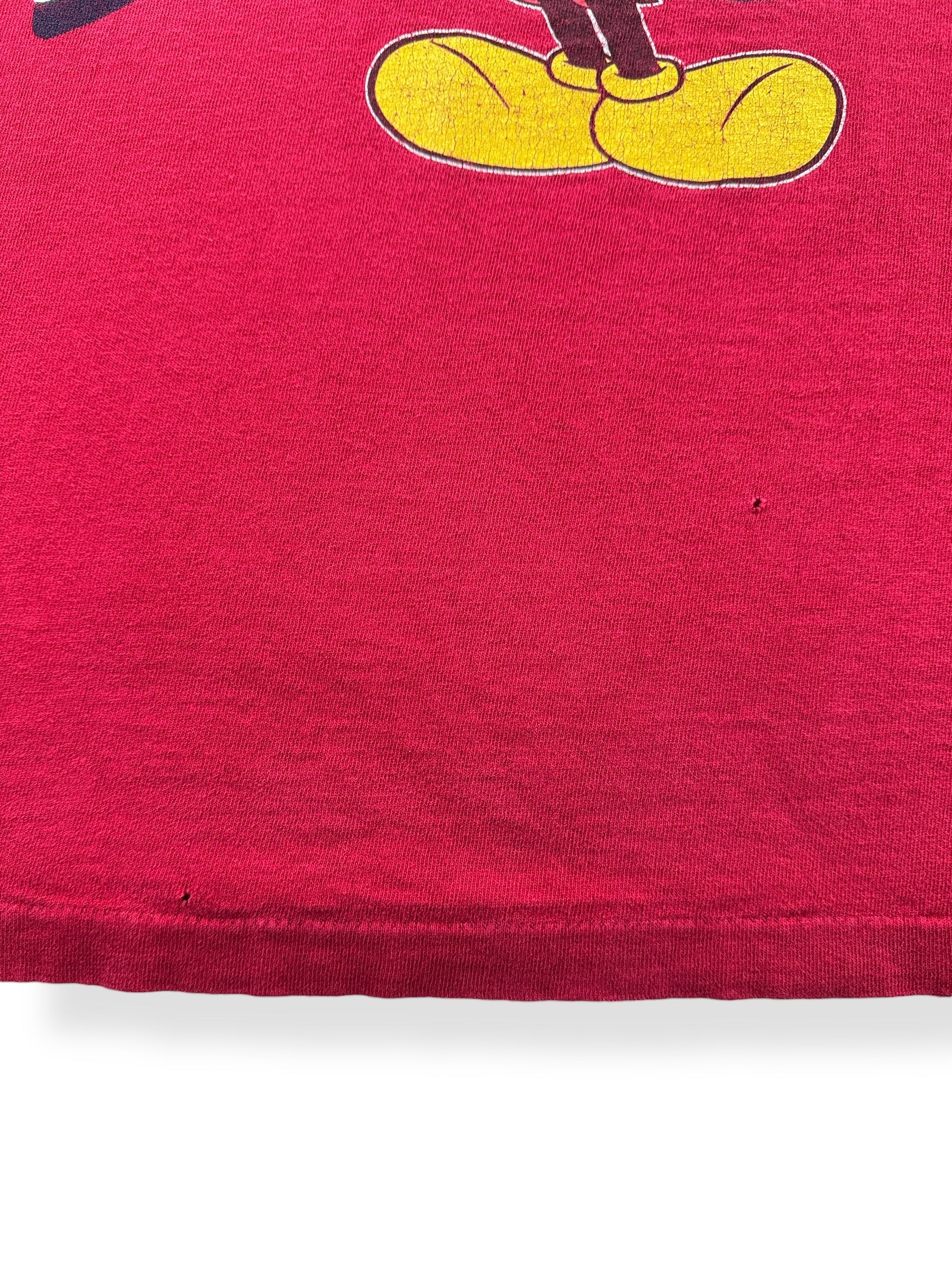 Holes on Vintage Mickey 96 Disney Tee SZ XL (Fits L)