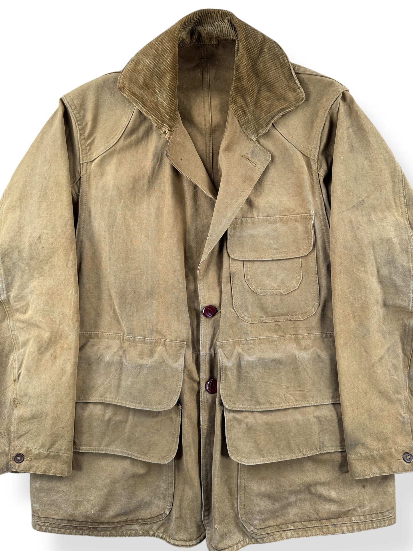 Front Close Up of Vintage Hunting Jacket SZ L AS IS