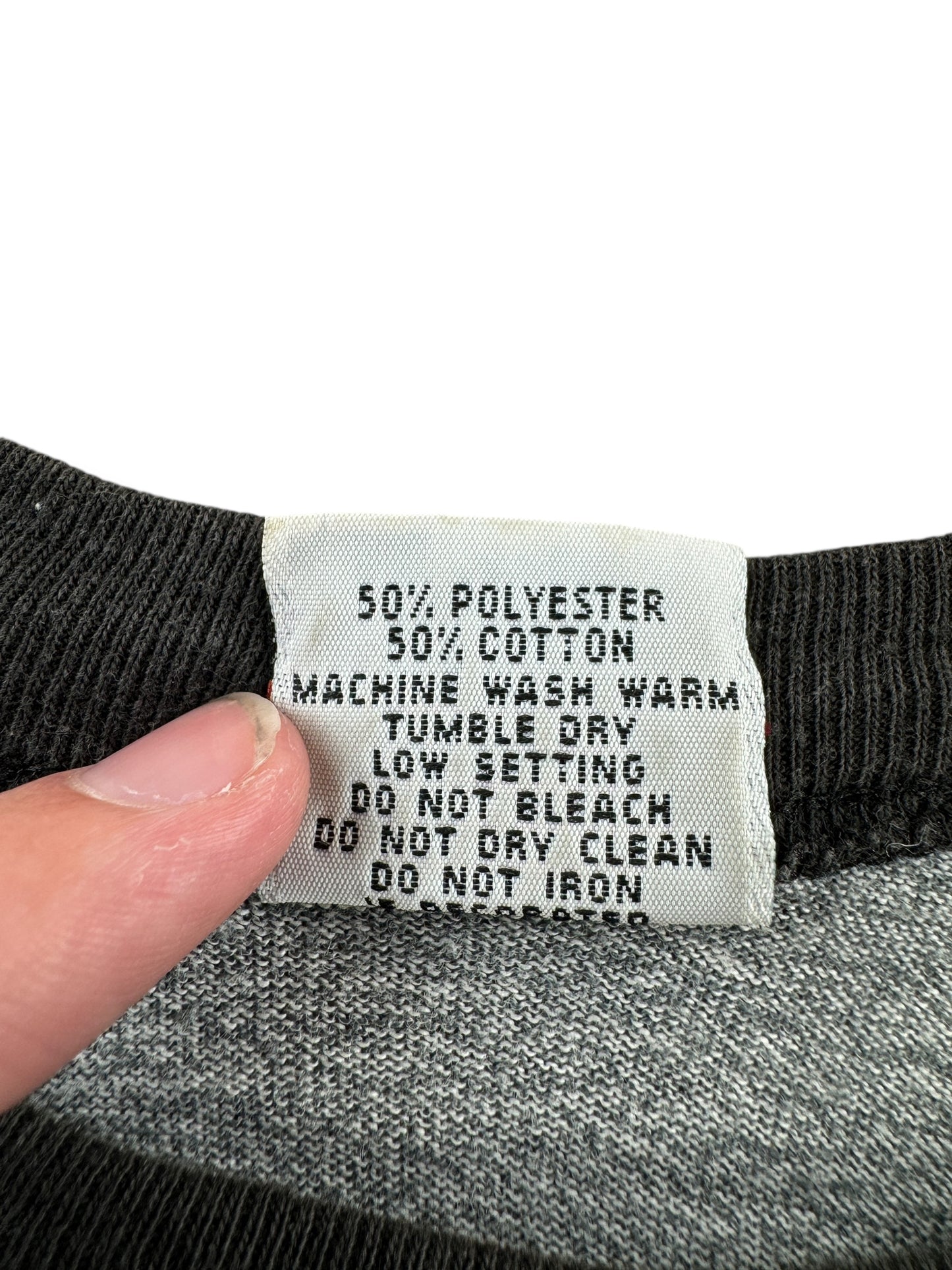 Tag on Vintage Pink Floyd Dark Side of the Moon Raglan Tee SZ M