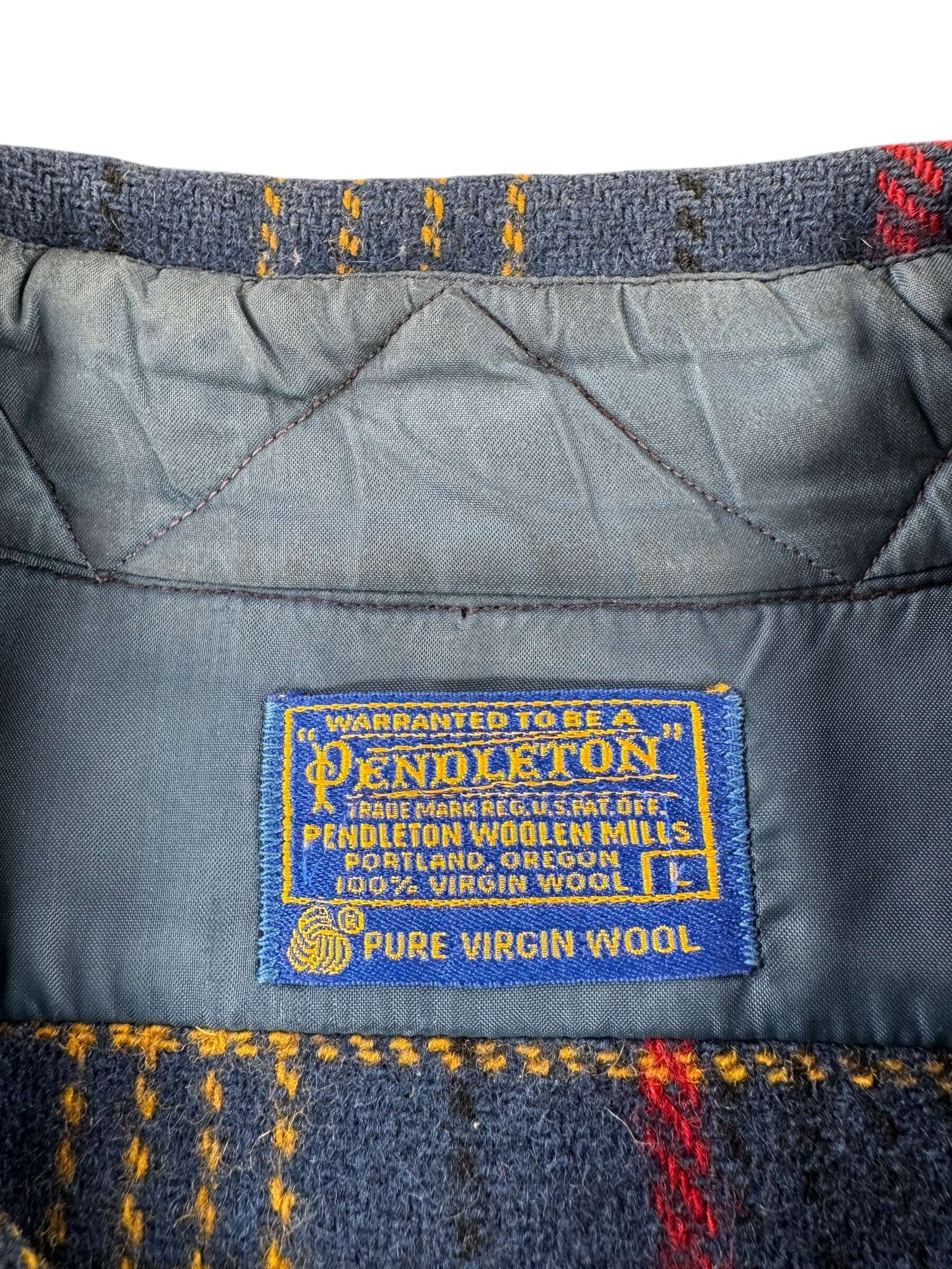 Label on Vintage Pendleton Shirt Jac SZ L
