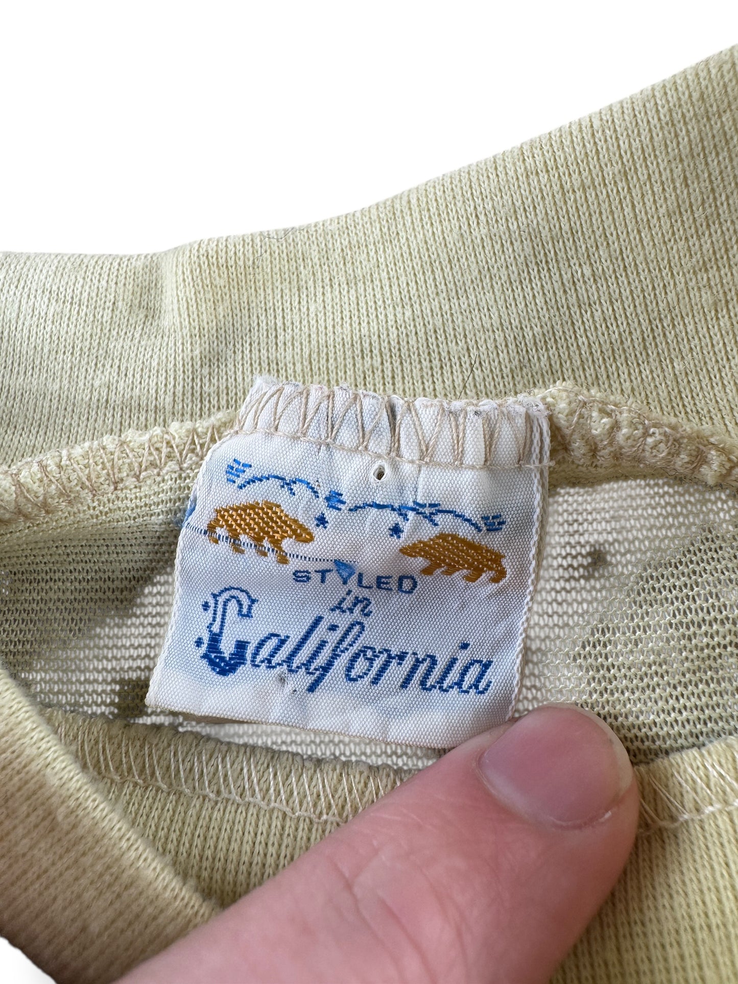 Tag on Vintage New York Skyline Printed Poly Tee SZ L (Fits M)