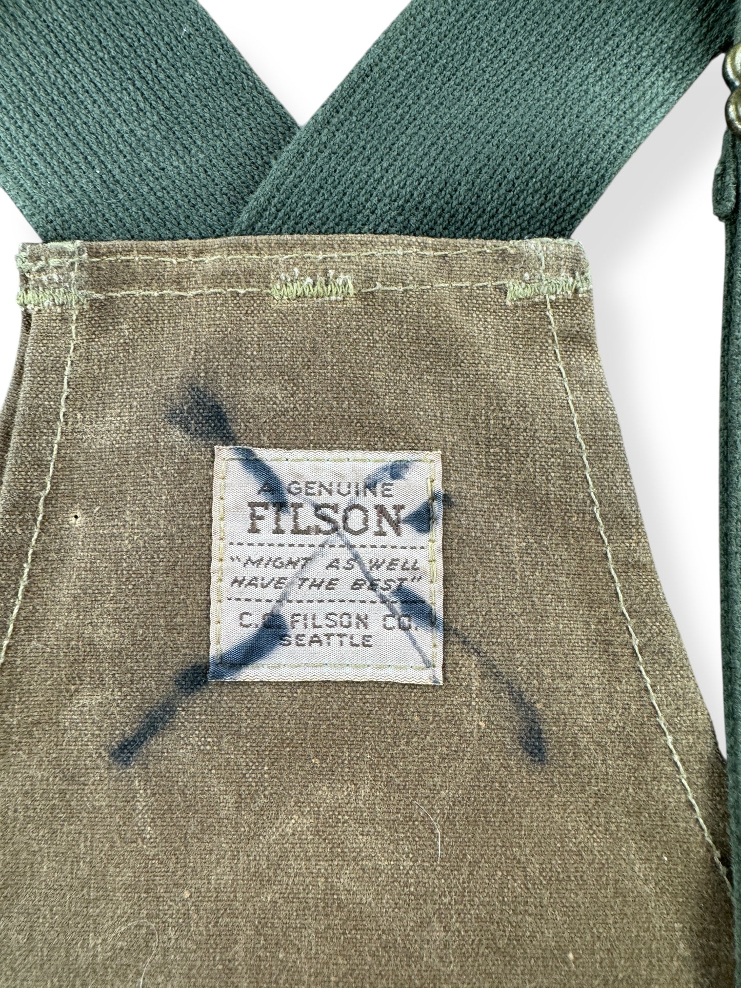 Label on Filson Tin Cloth Game Bag SZ M