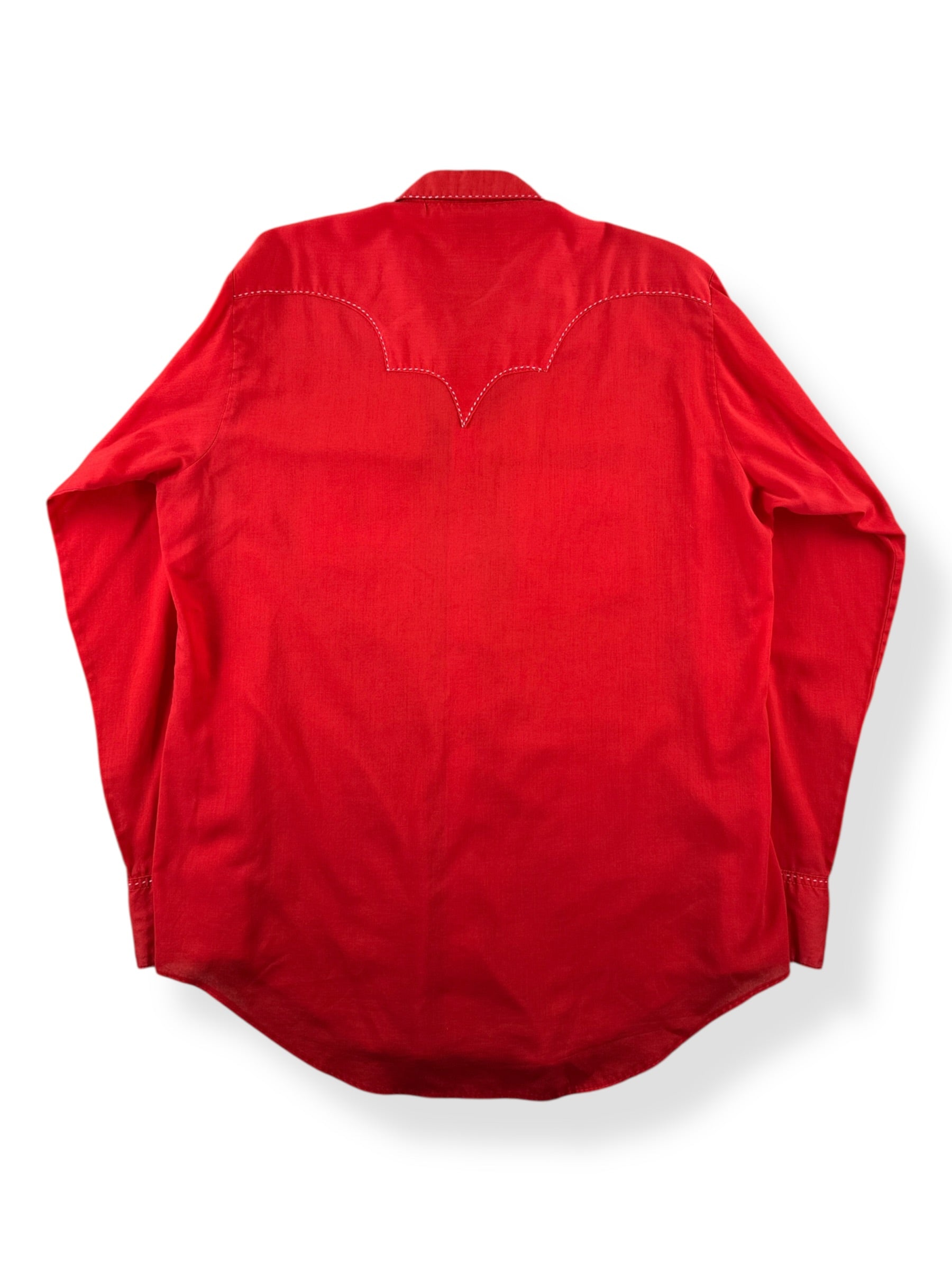 Back of Vintage Red Rockmount Western Wear Pearl Snap SZ L