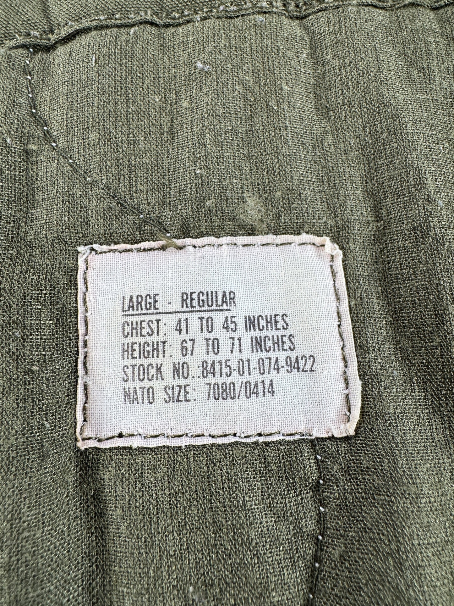 Label on Vintage 80s Military Cold Weather Bomber Jacket SZ L (Fits M)