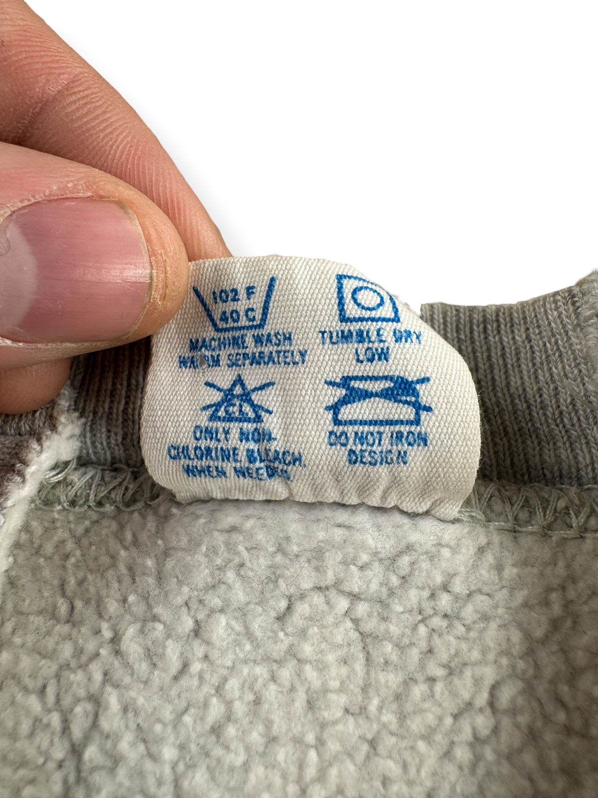 Back of tag on Vintage Pi Beta Phi Cut Champion Reverse Weave Crewneck SZ L