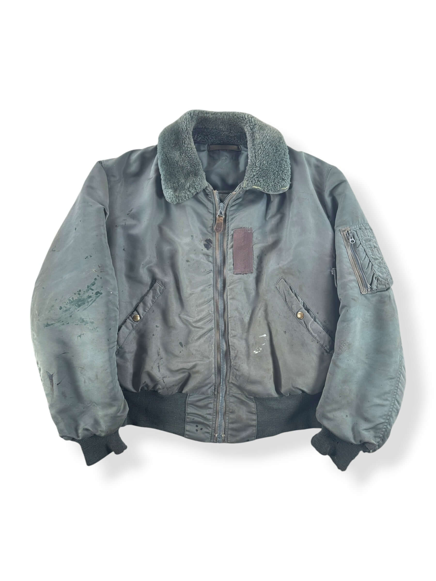 Front of Vintage B-15 Thrashed Bomber SZ L