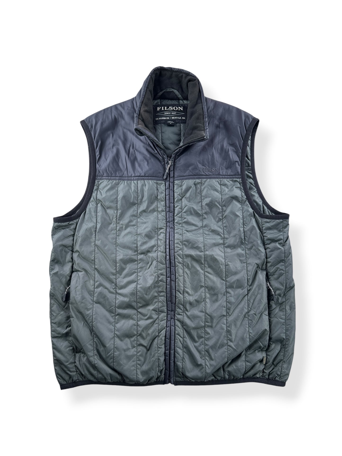 Front of Filson Quilted Vest SZ M