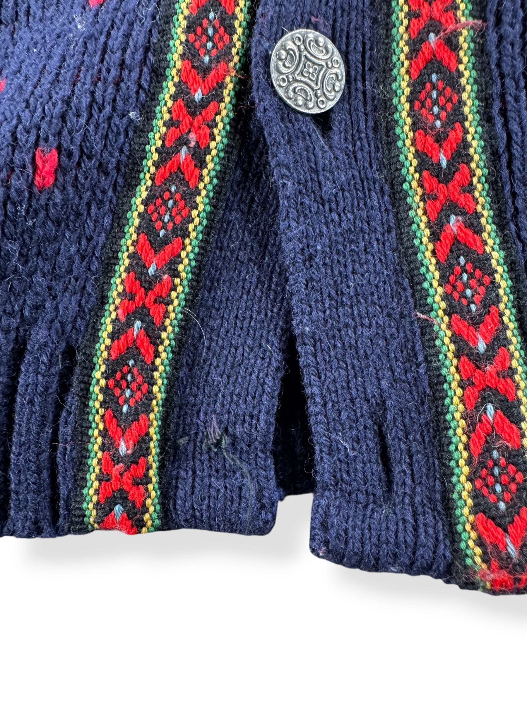Missing Button on Vintage Norwegian Cardigan Sweater SZ XL