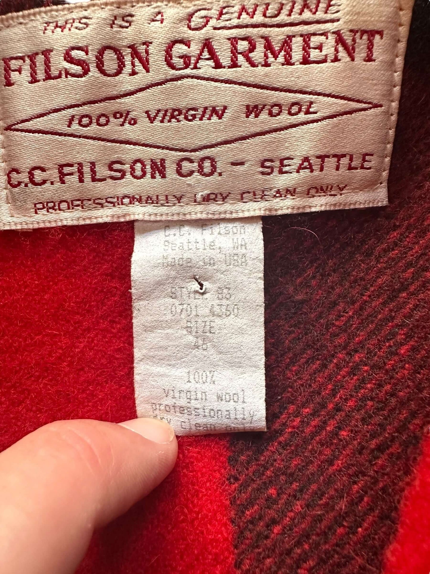 size on Vintage 2001 Filson Double Mackinaw Jacket SZ 46