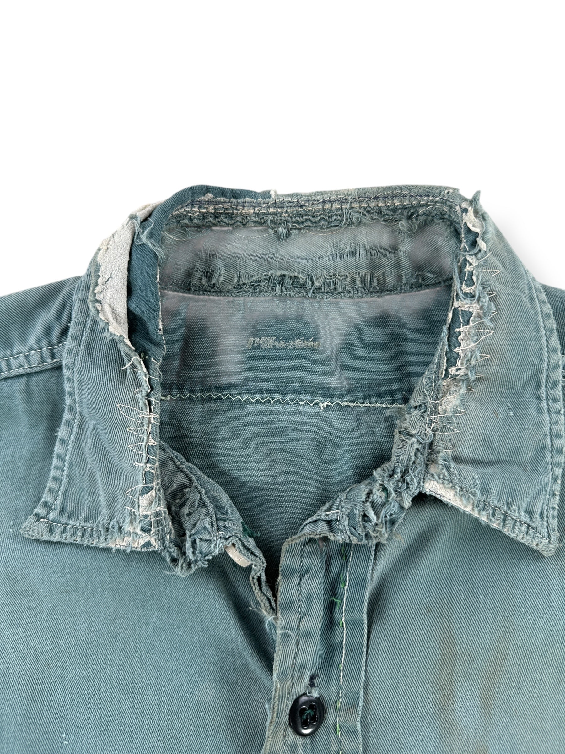 Thrashed Collar of Vintage Thrashed Hand Repaired Work Shirt SZ L