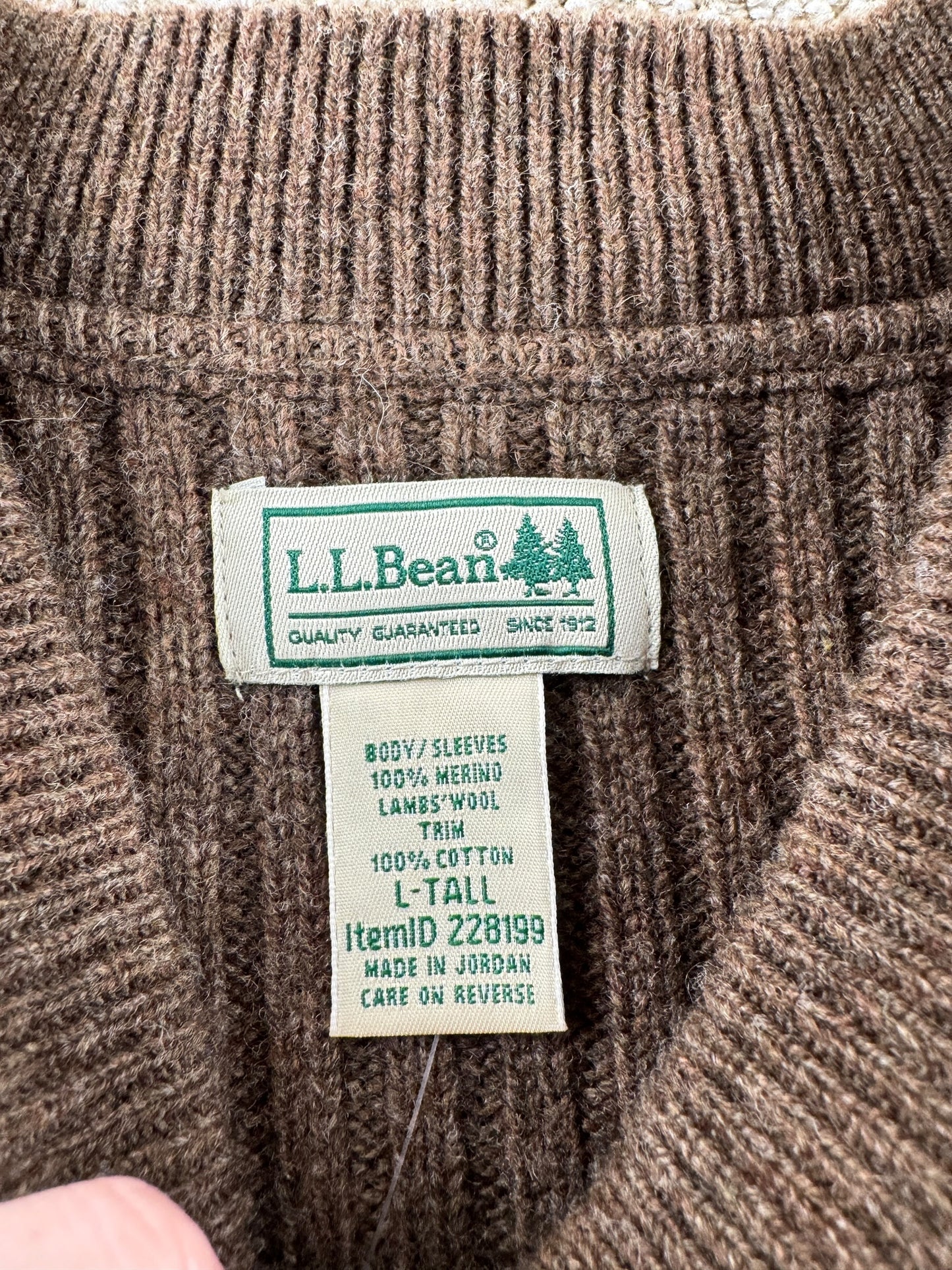 Label on Vintage NOS L.L. Bean Commando Sweater SZ L (Fits M)