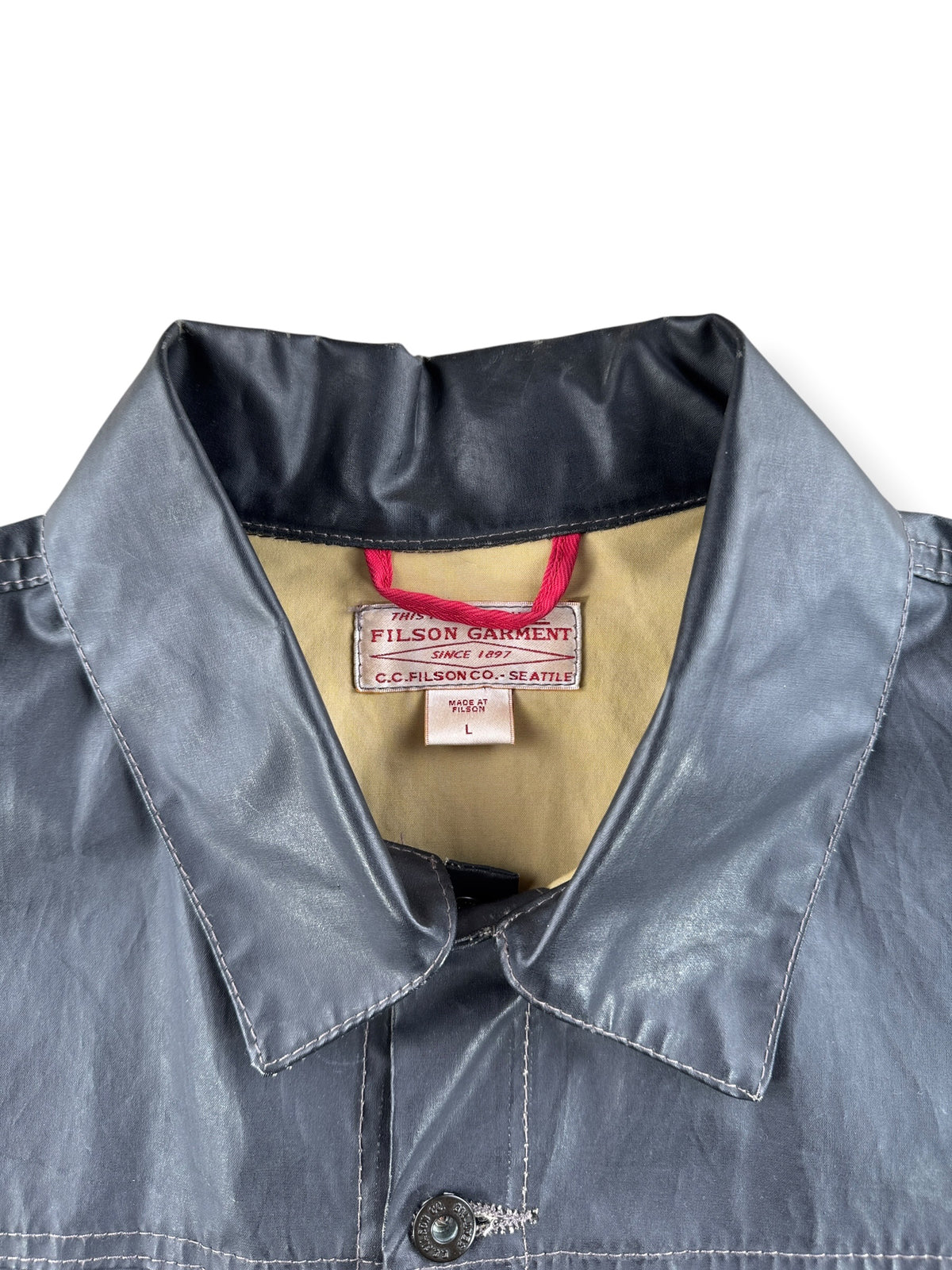 Collar on Filson Short Lined Cruiser SZ L