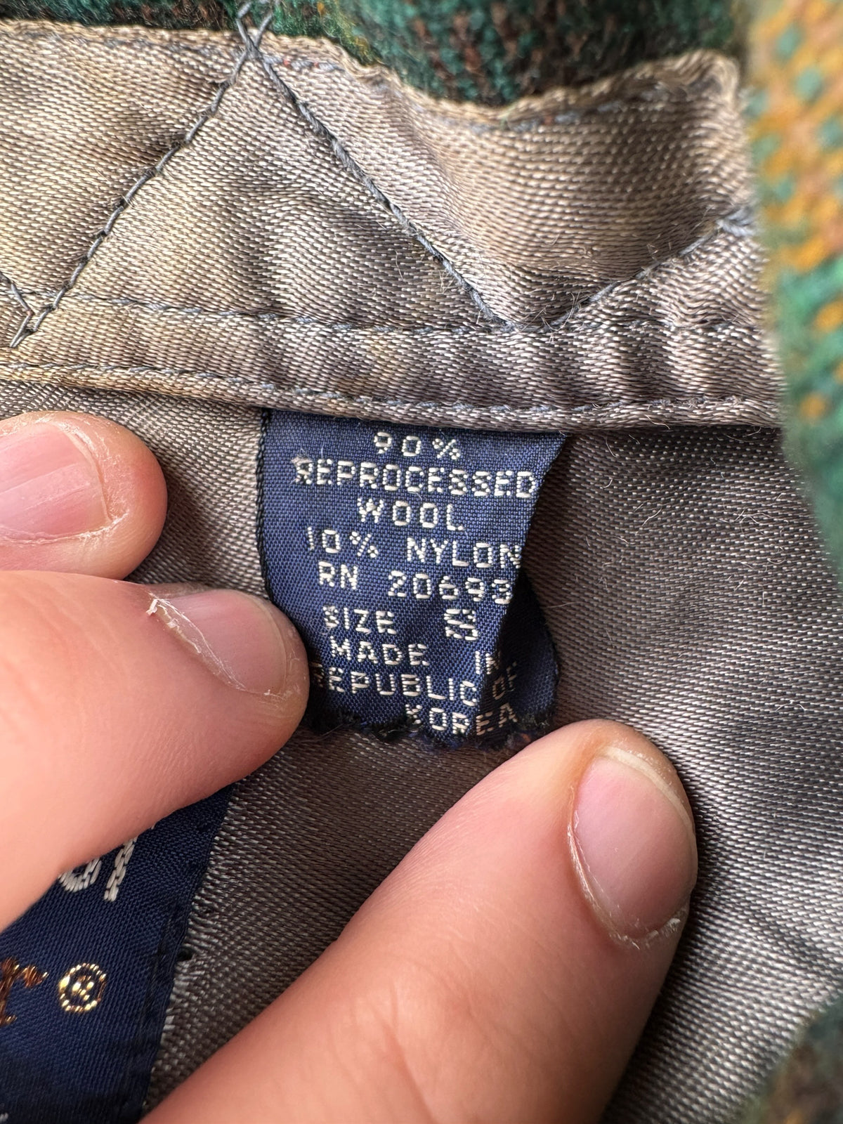 Tag on Vintage Wool O' The West Shadow Plaid Flannel SZ S