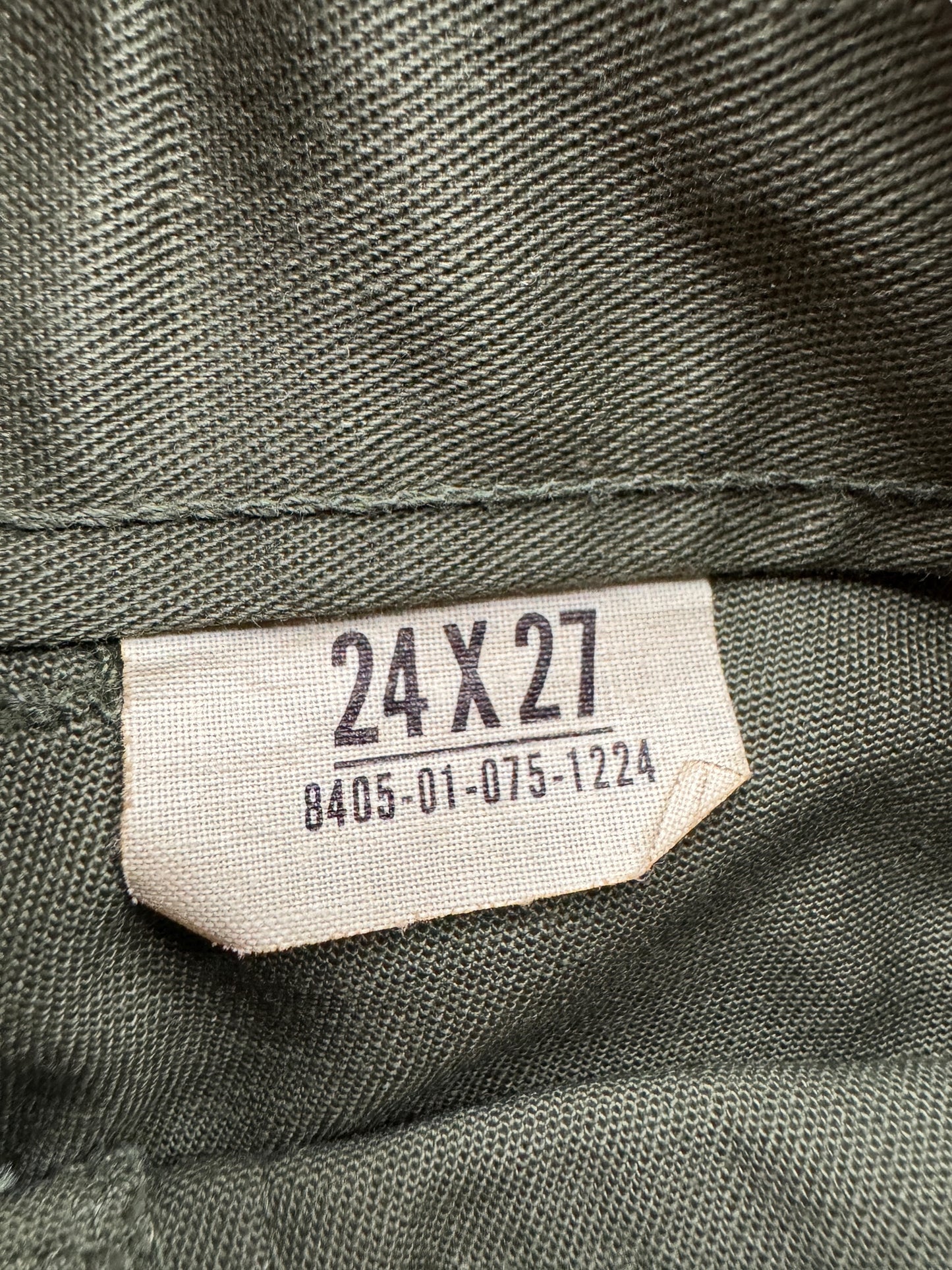 size tag on Vintage OG-507's W24