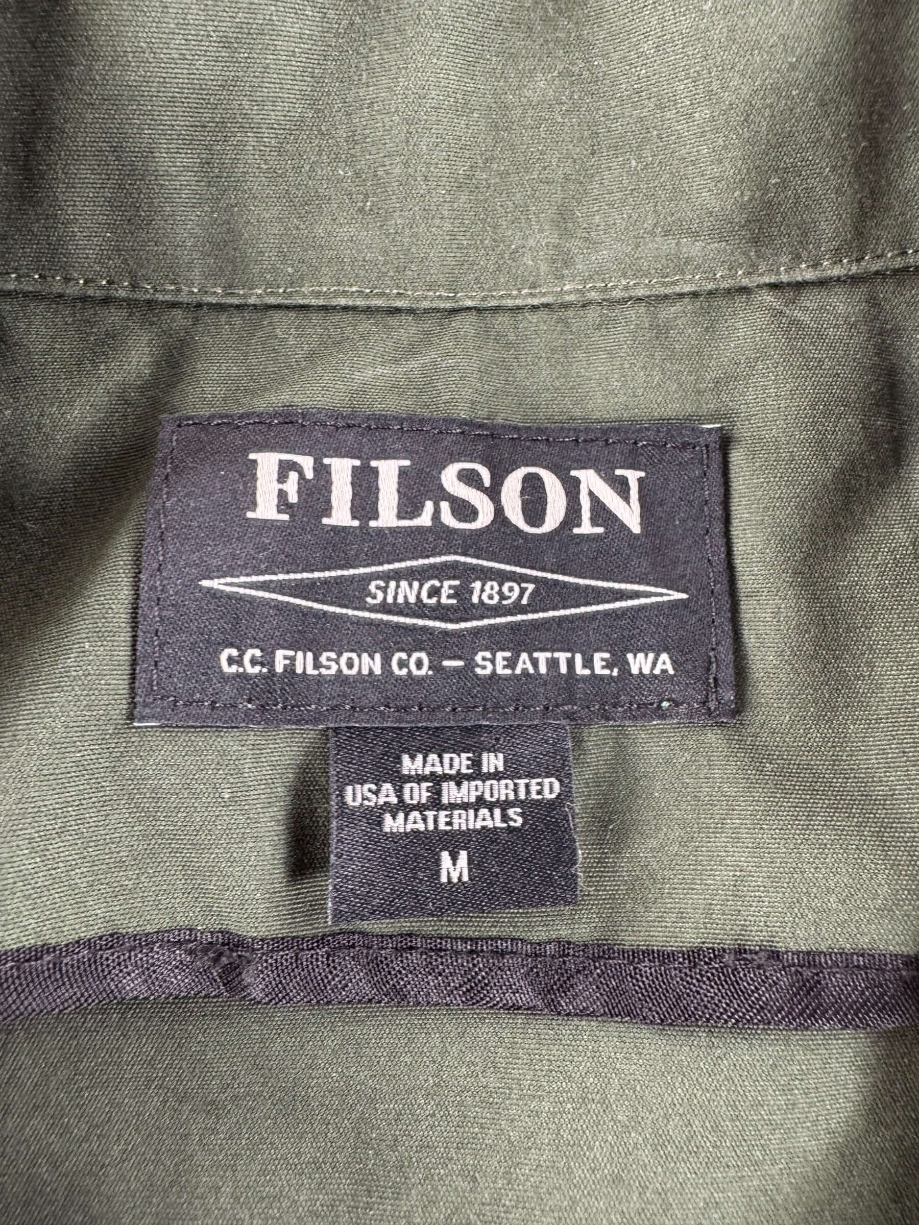 Label on Filson Grounds Crew Ebbets Field Light Jacket SZ M