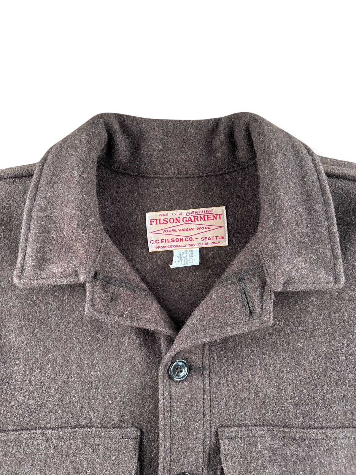 Collar on Filson Mackinaw Brown Wool Cruiser SZ 38