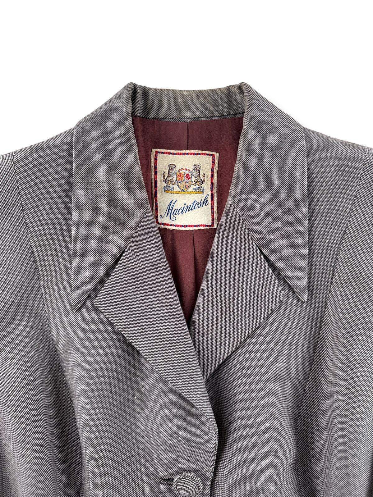 Collar on Vintage 40s Macintosh Blazer SZ M - AS IS