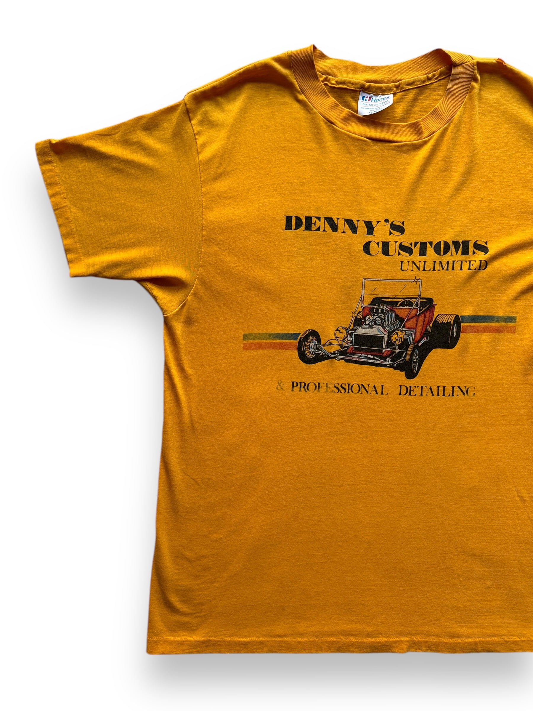 front right of Vintage Denny's Custom Auto Tee SZ XL