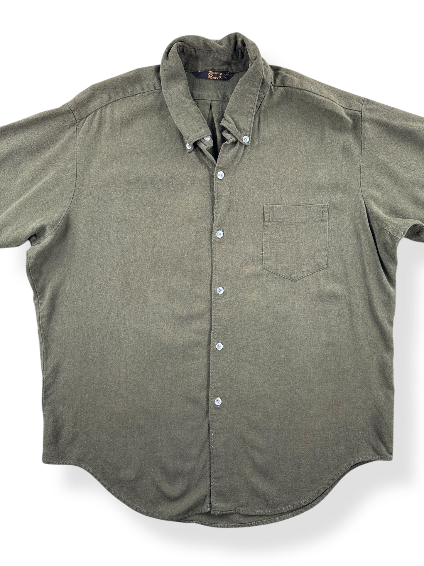 Front Close Up of Vintage Dark Green Davinci Rayon Shirt SZ L