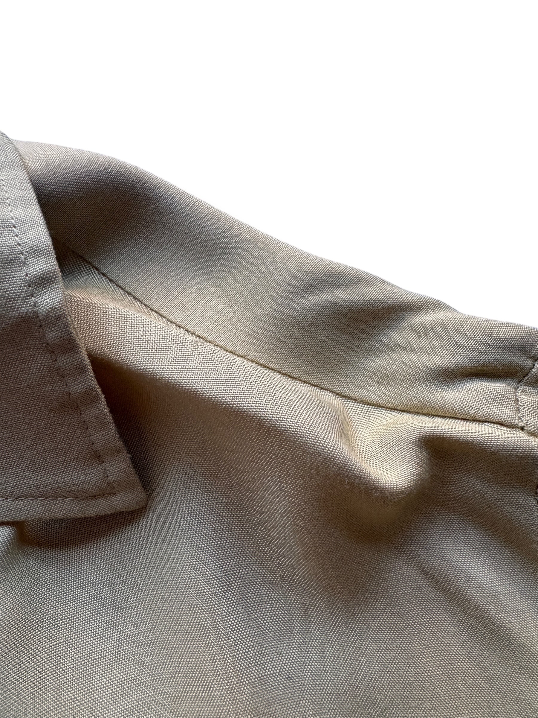 Stretch on Vintage McGregor Tan Long Sleeve Rayon Loop Collar SZ M