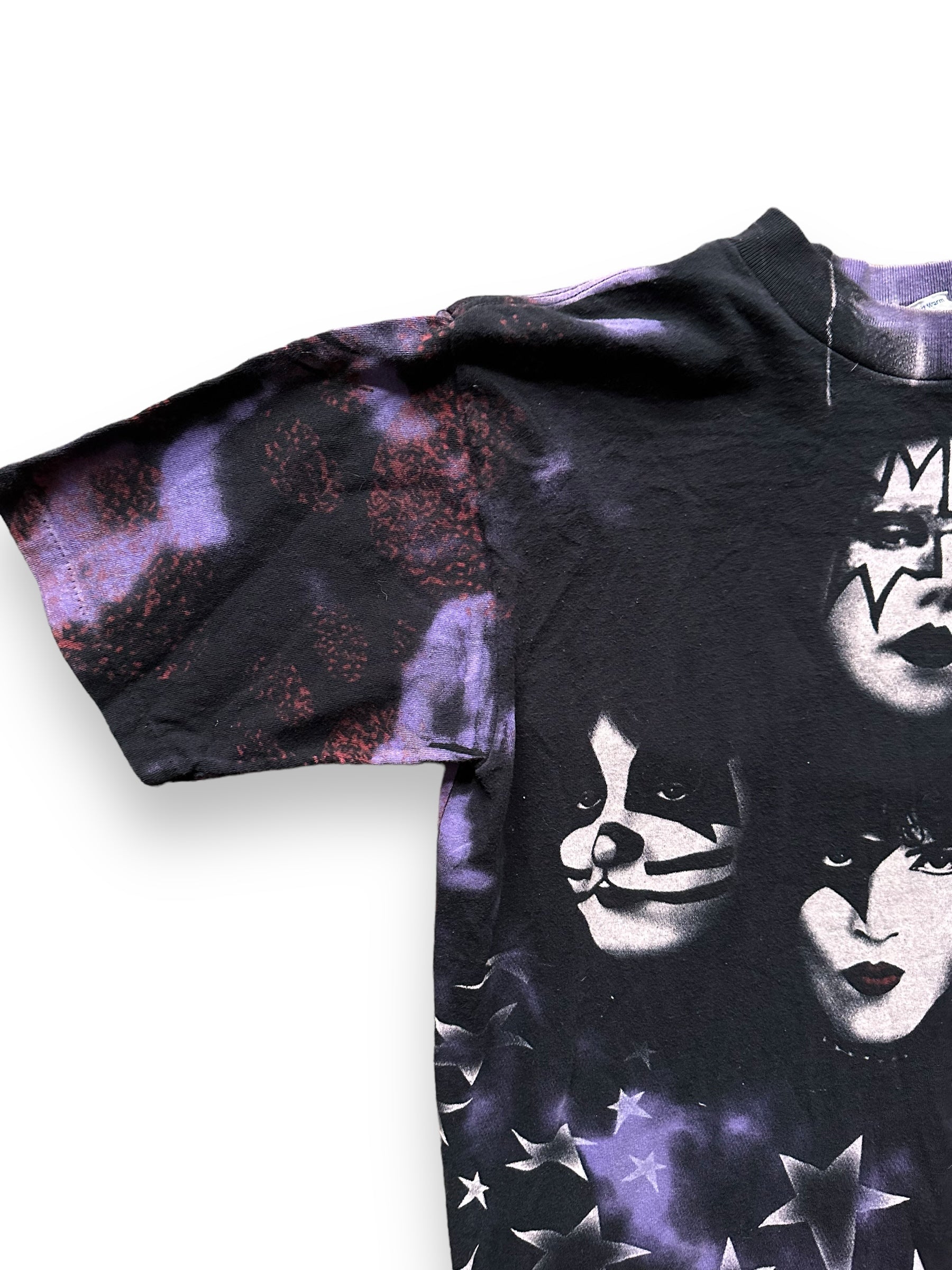 Front Right Shoulder View of Vintage KISS 1996-97 Tour Tee Size L |  Barn Owl Vintage Clothing | Vintage Rock Tees Seattle