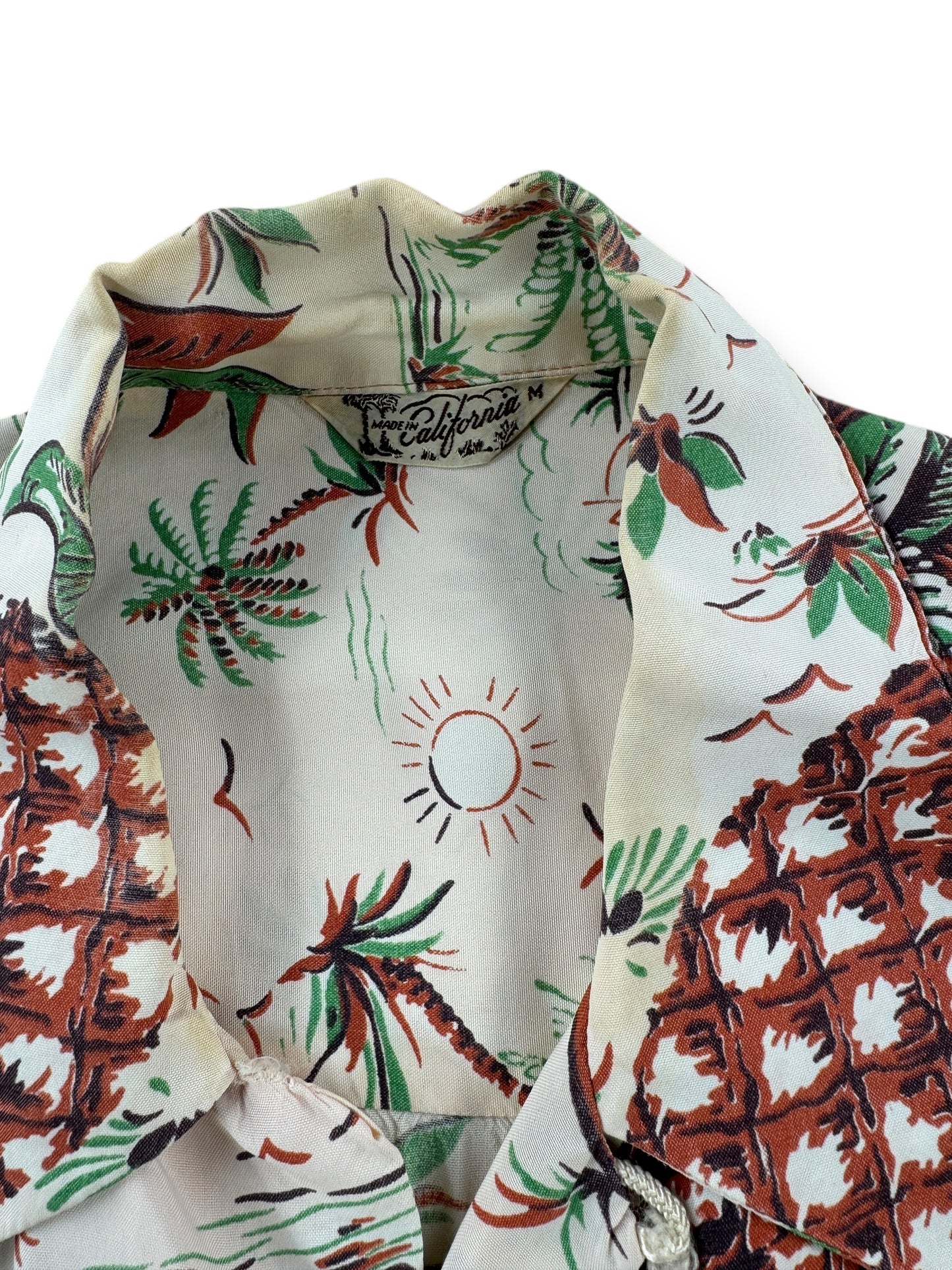 Yellowing on Collar on Vintage Made in California Long Sleeve Aloha Shirt SZ M