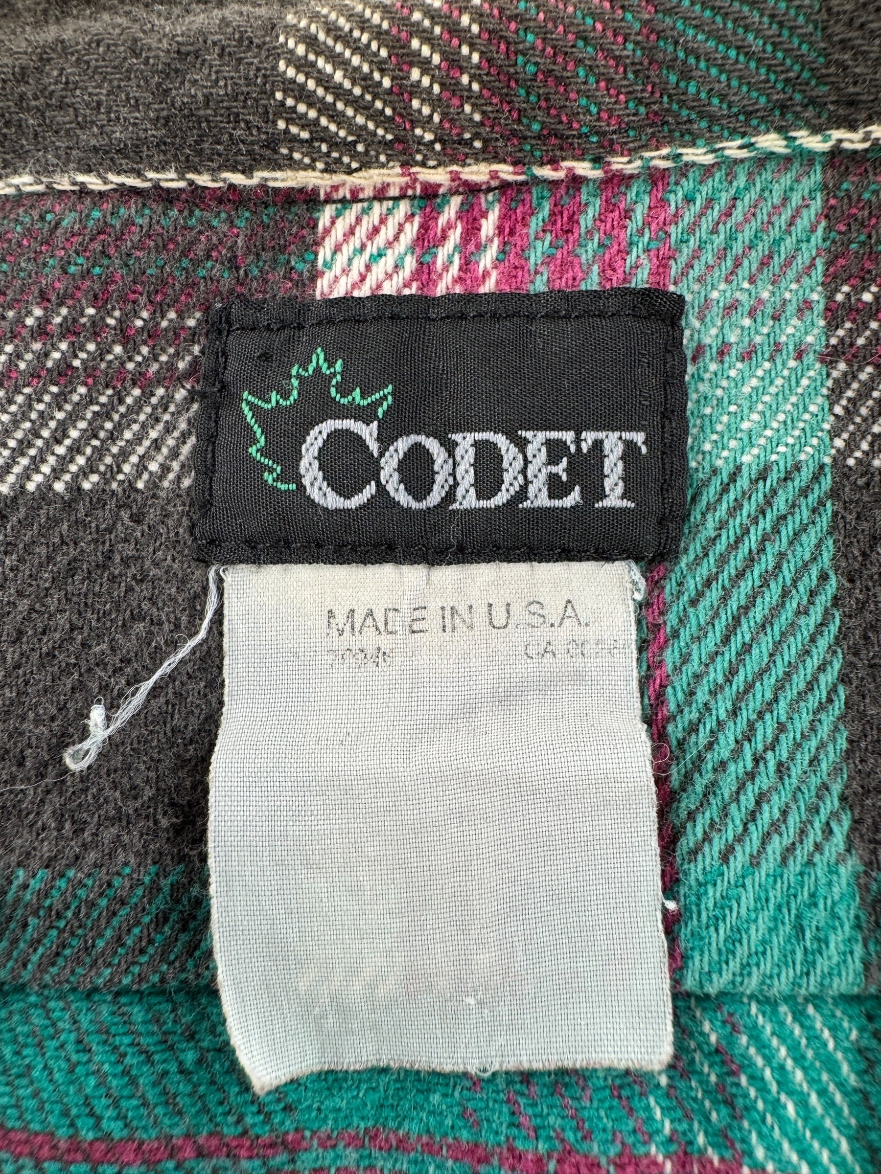 Label on Vintage 90s Distressed Codet Cotton Flannel SZ XL