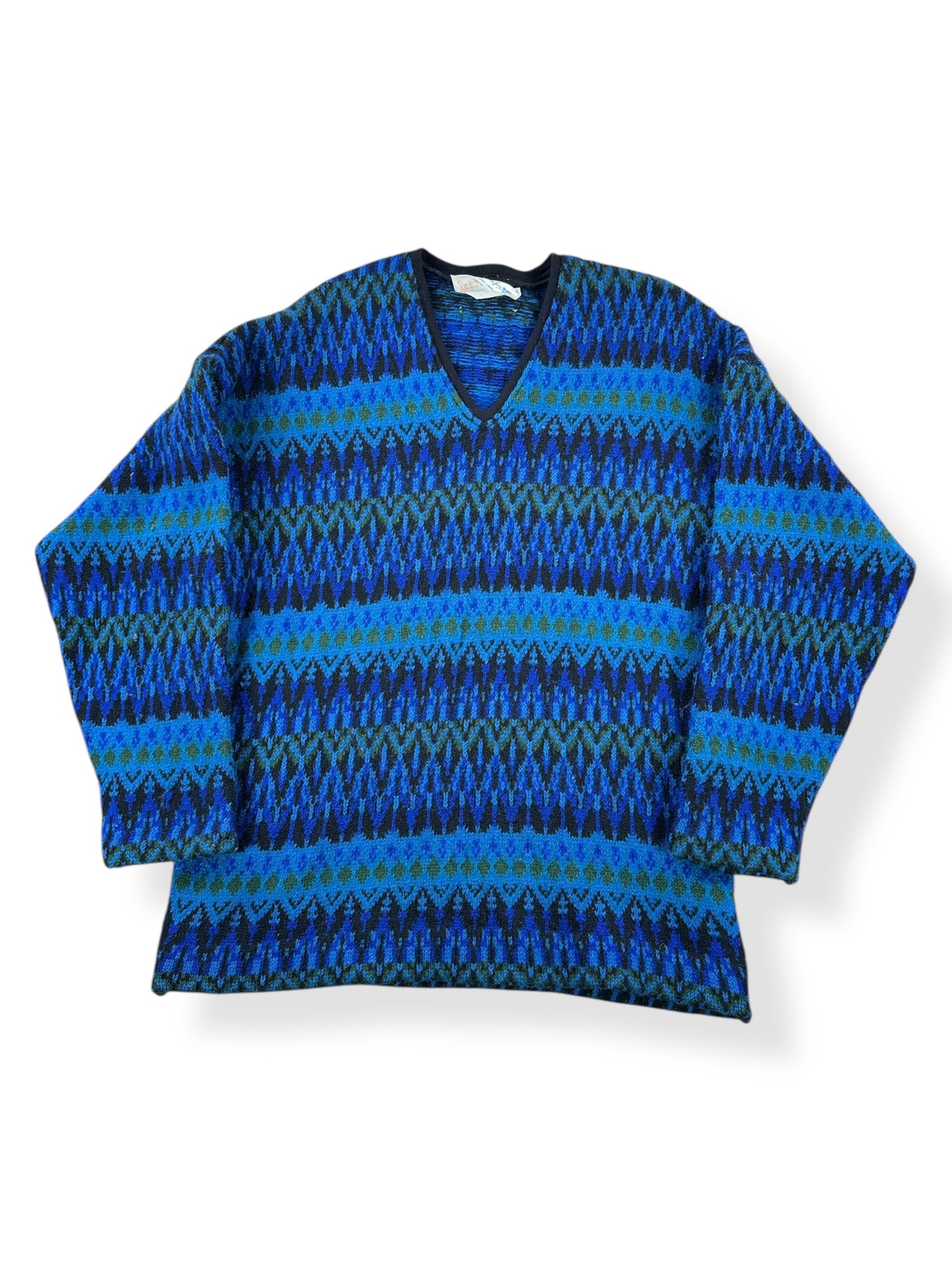 Front of Vintage Iceland Blue Ski Sweater SZ M