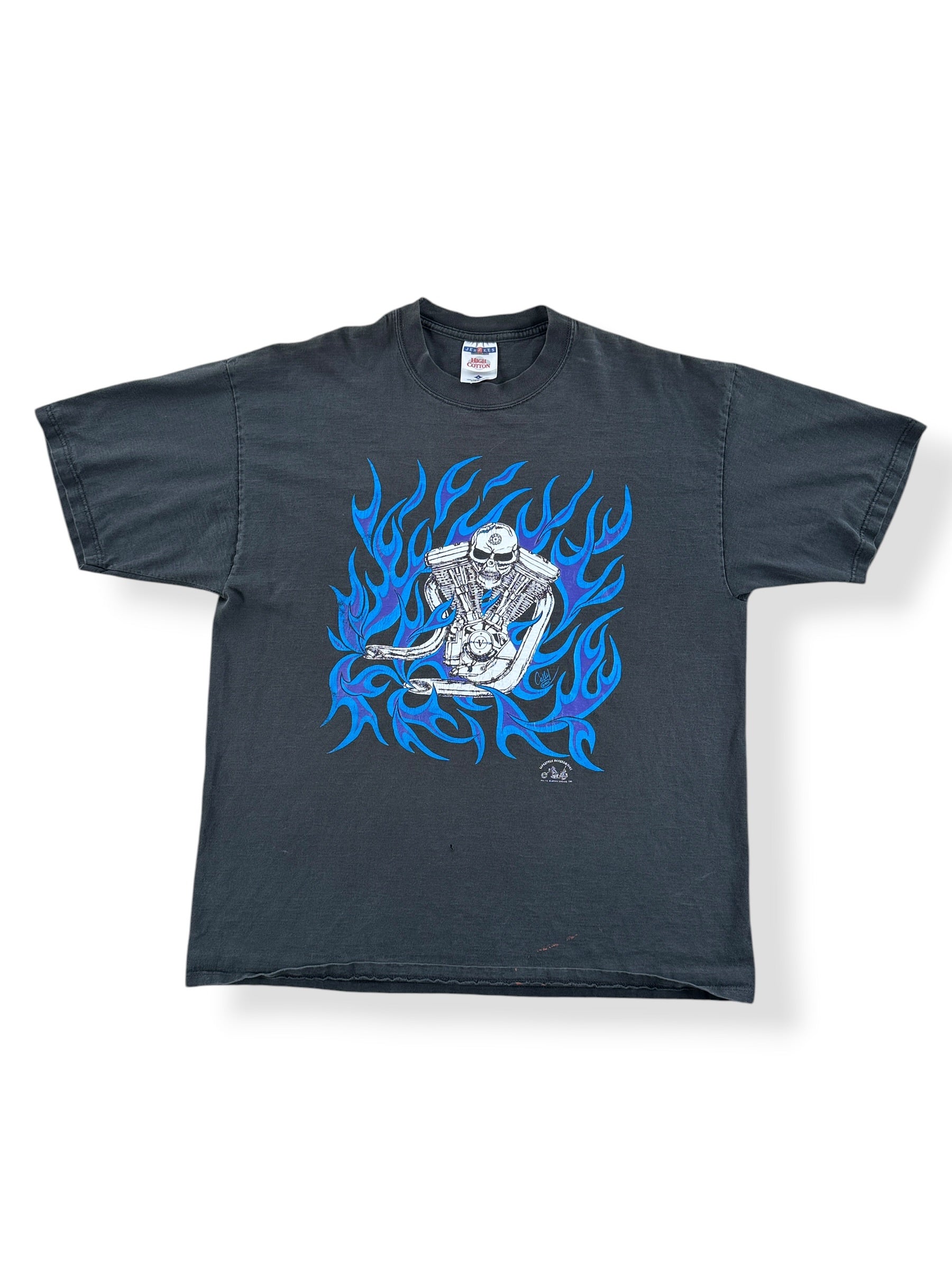 Front of Vintage Lifestyle Accessories Flames and Engine Tee SZ L