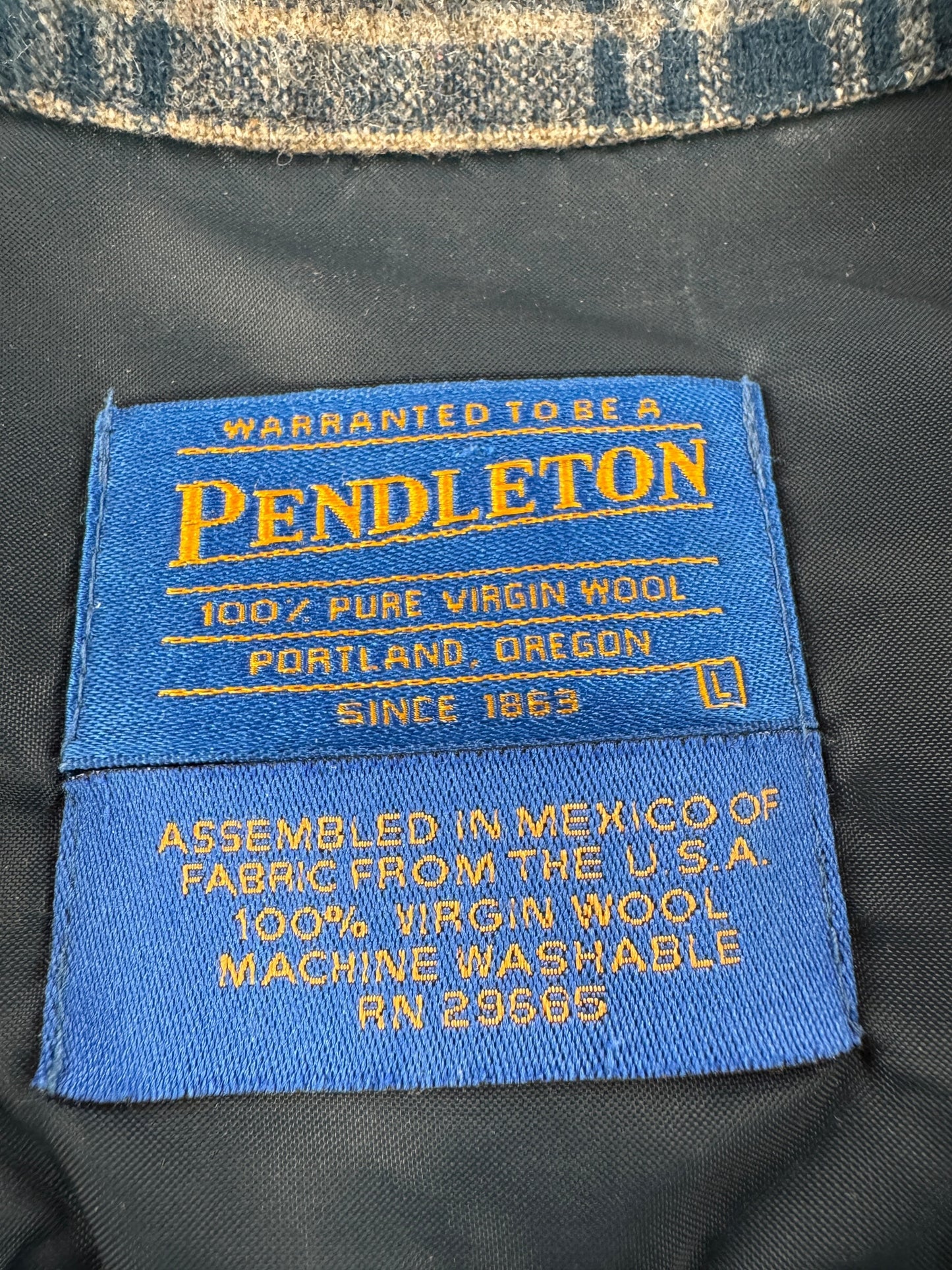 Label on Pendleton Board Shirt SZ L