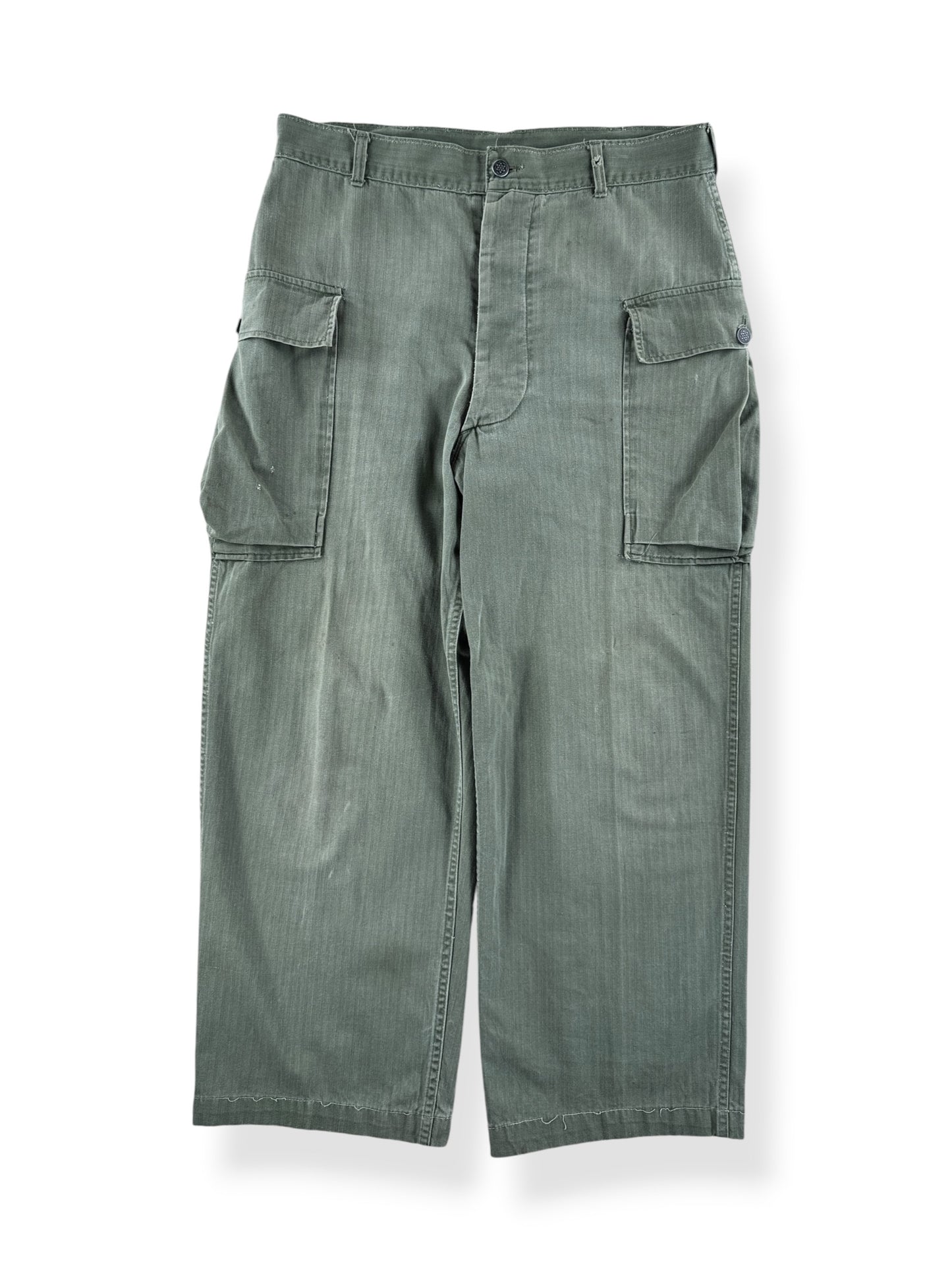 Front of Vintage WW2 HBT 13 Star Cargo Pants W36 (Fits W34)
