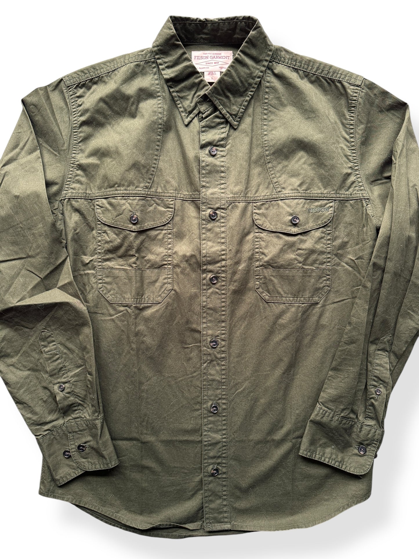 Front Close Up of Filson Olive Feather Cloth Shirt SZ S