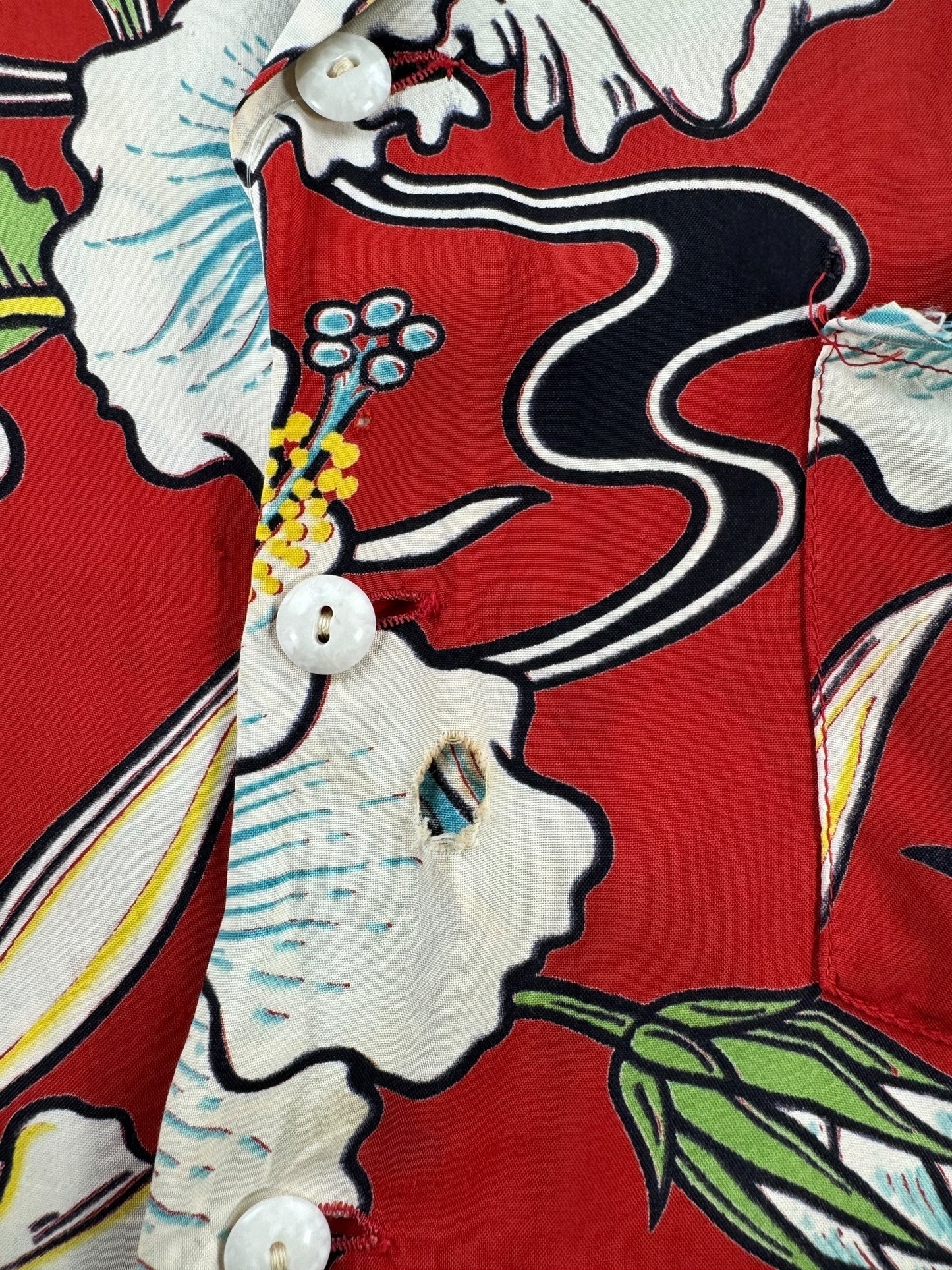 Hole on Vintage Malihini Rayon Aloha Shirt SZ M