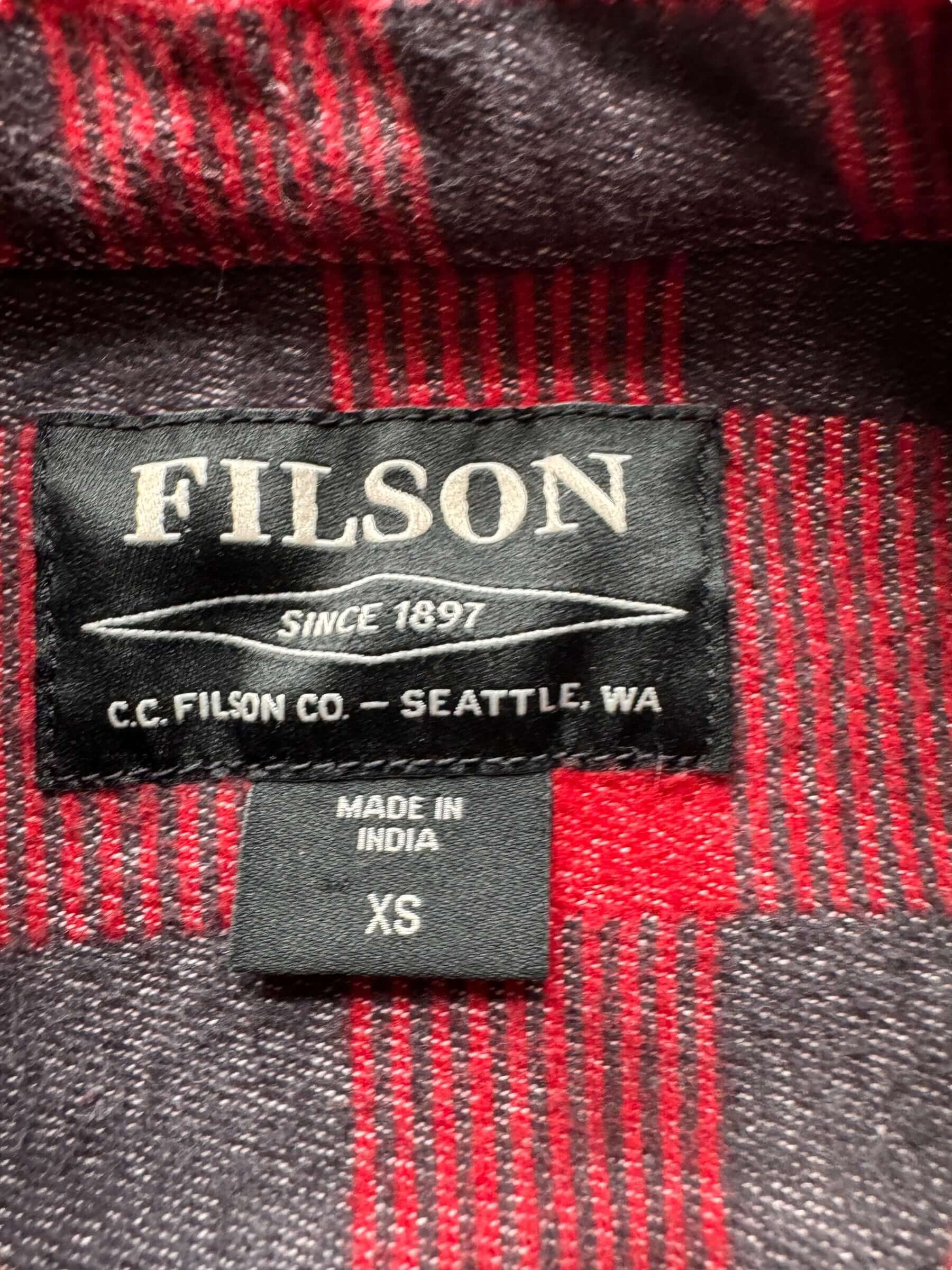 Label of Filson Beartooth Cotton Shirt Charcoal Red SZ XS