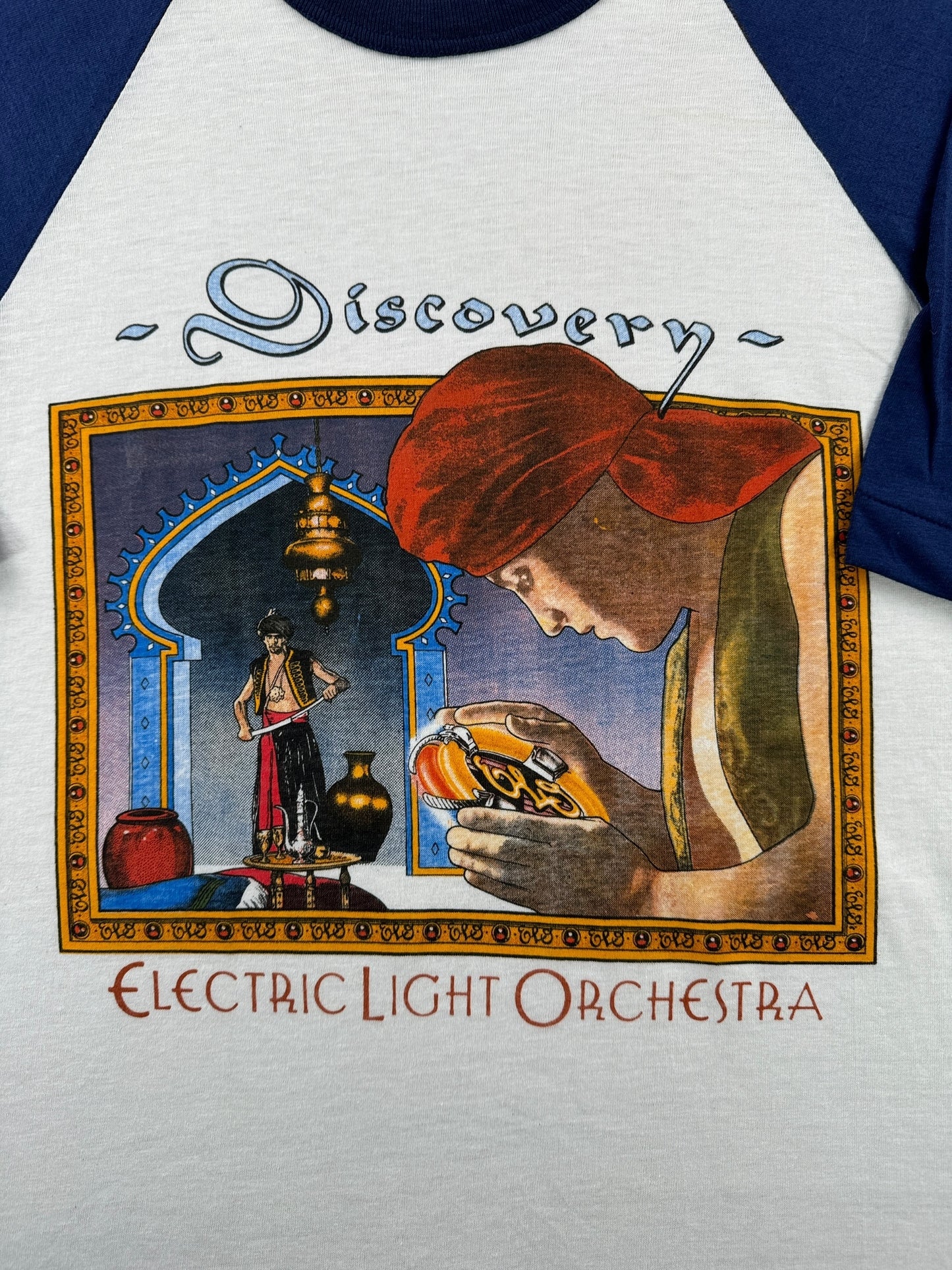 Graphic of Vintage Electric Light Orchestra Discovery Raglan Tee SZ M