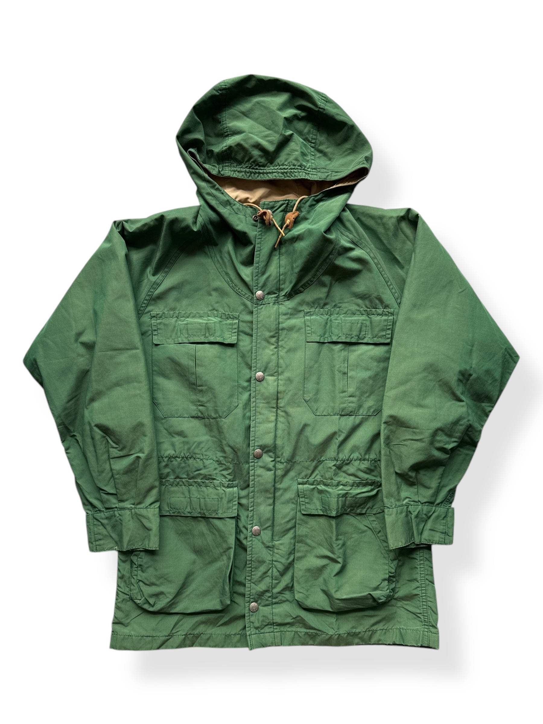 Front of Vintage Sierra Designs Green Rain Parka SZ S