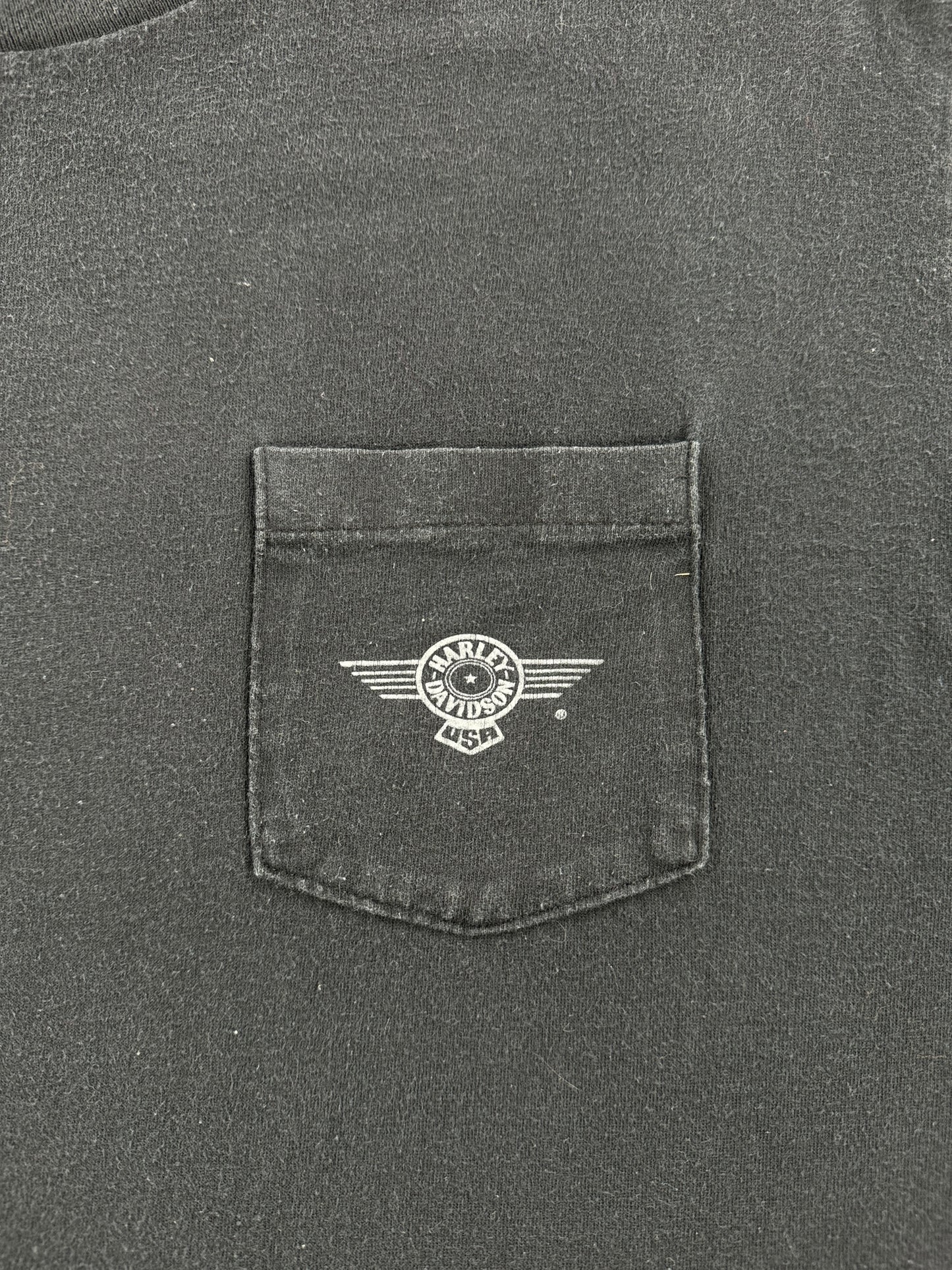 Pocket on Vintage Harley Davidson Tacoma 3D Emblem Pocket Tee SZ L