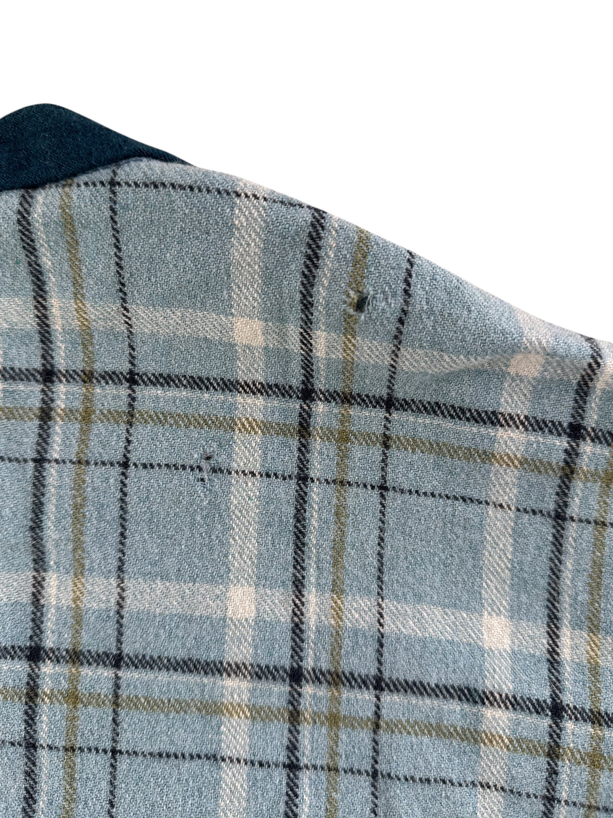 Small holes on shoulder of Vintage Pendleton Wool Cardigan SZ L
