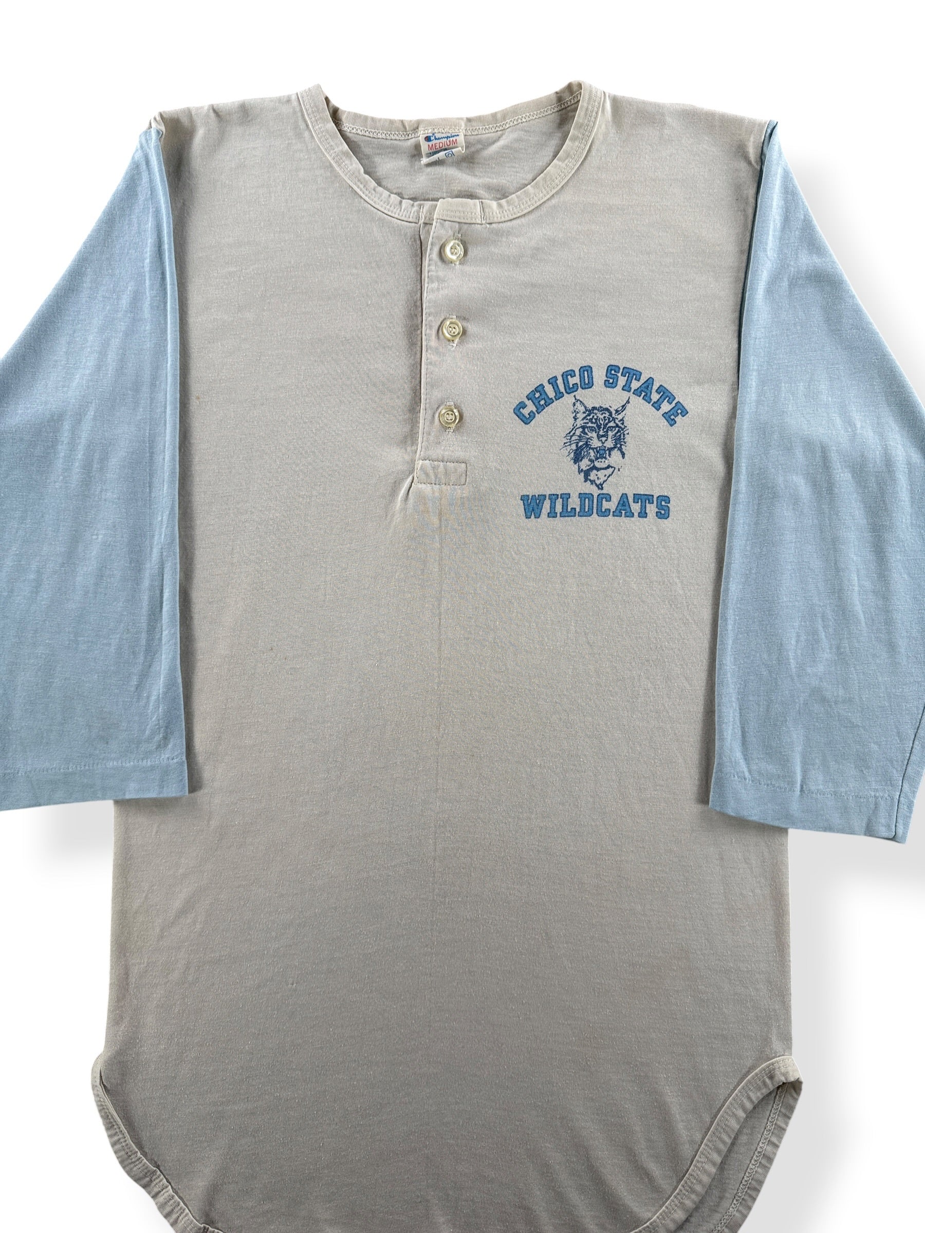 Front Close Up of Vintage Champion Chico State WIldcats Baseball Tee SZ M (Fits XS)
