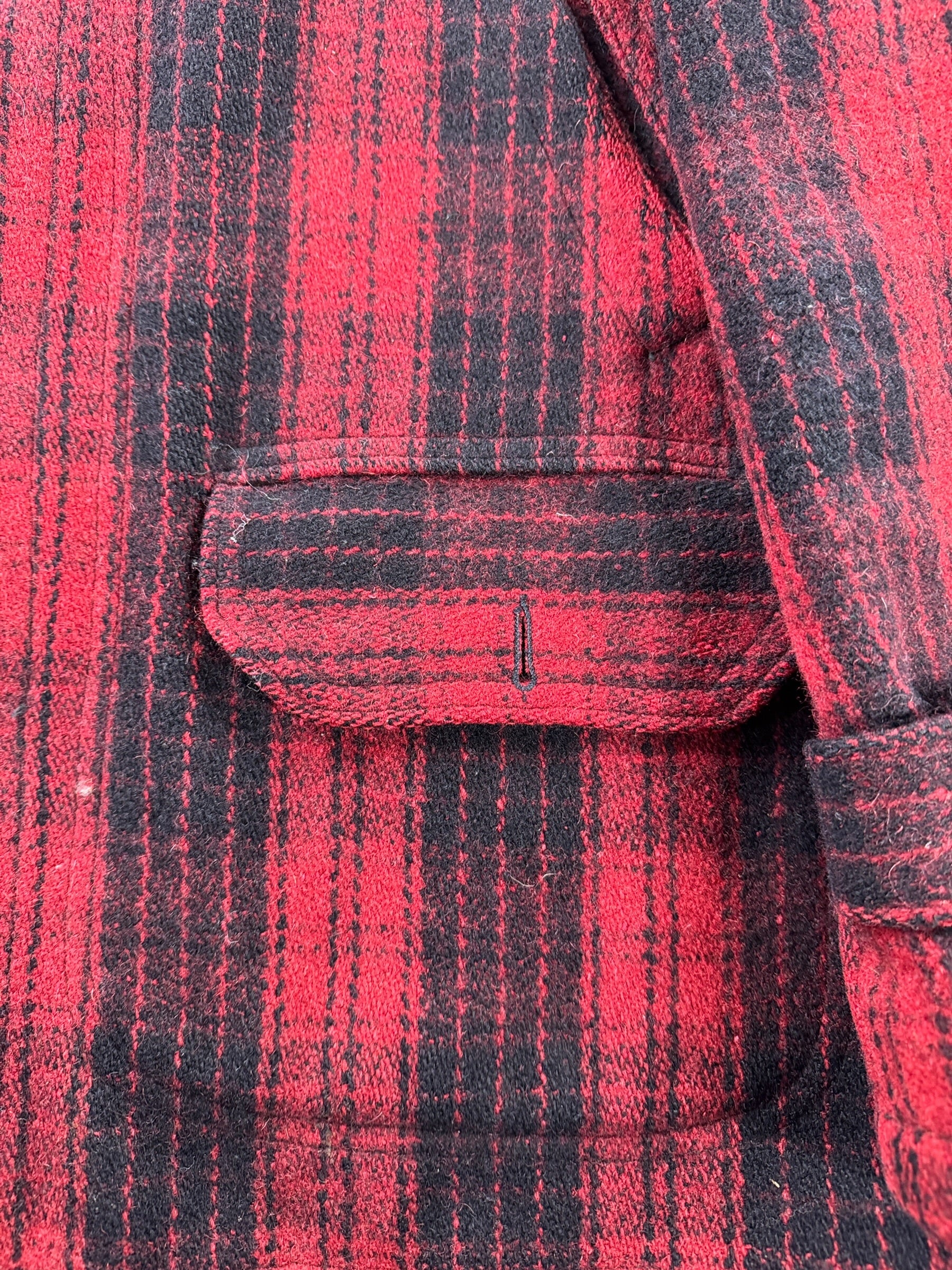 Pocket Flap on Vintage "Emergency Garment" 40s/50s Wool Jacket SZ L
