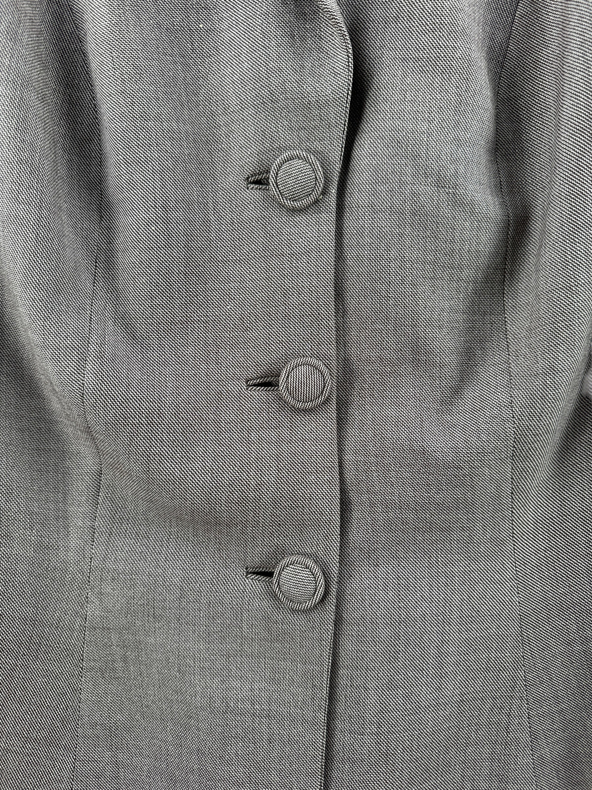 Buttons on Vintage 40s Macintosh Blazer SZ M - AS IS