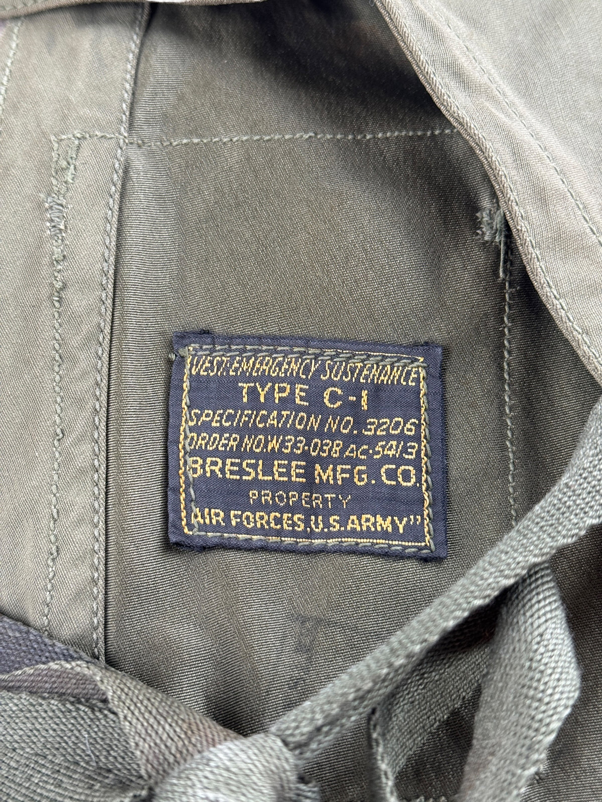 Label on Vintage WWII US Army Air Forces Flight Survival Vest SZ S