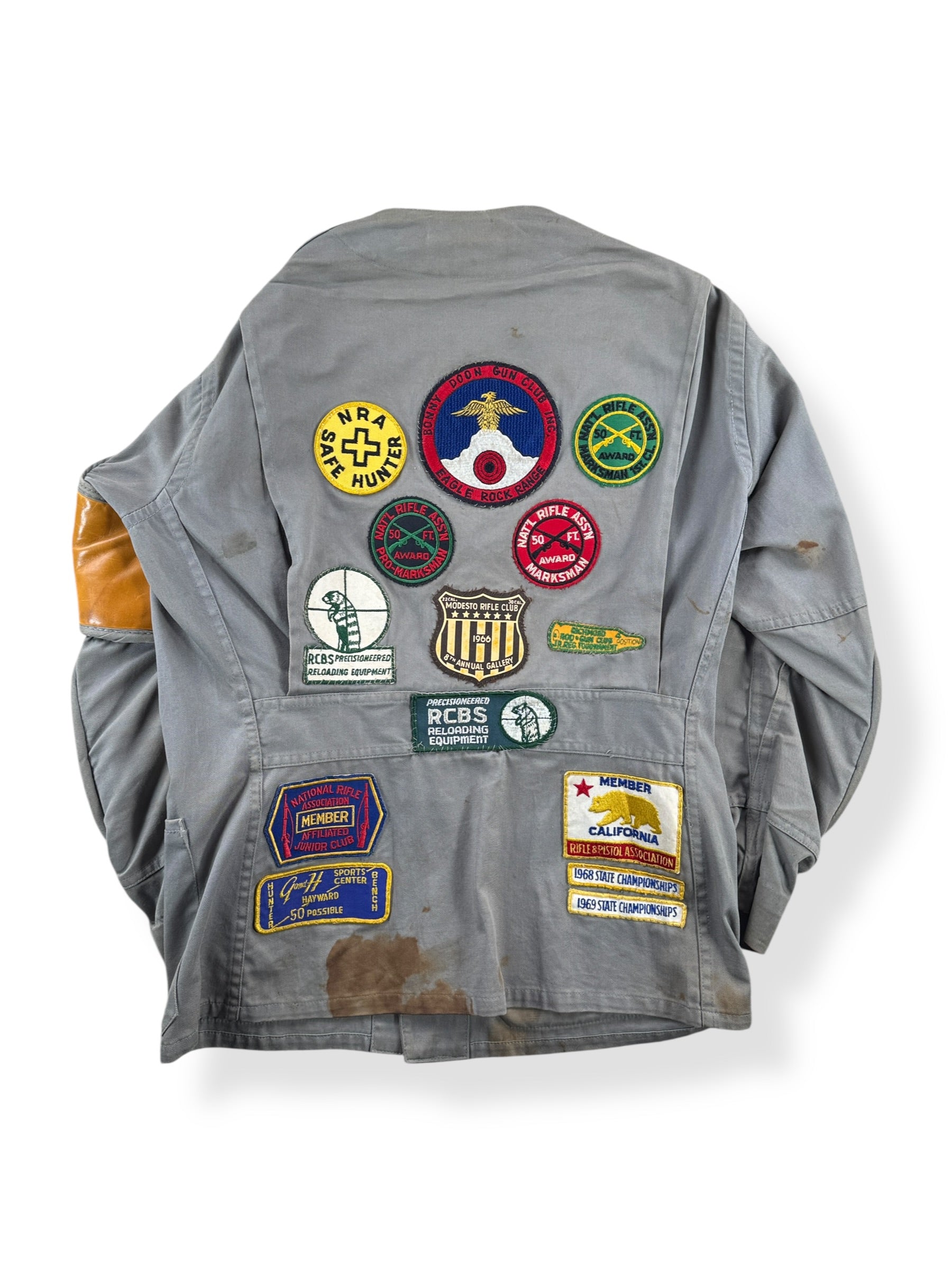 Back of Vintage 10-X Shooting Jacket w/ Patches SZ L (Fits S)