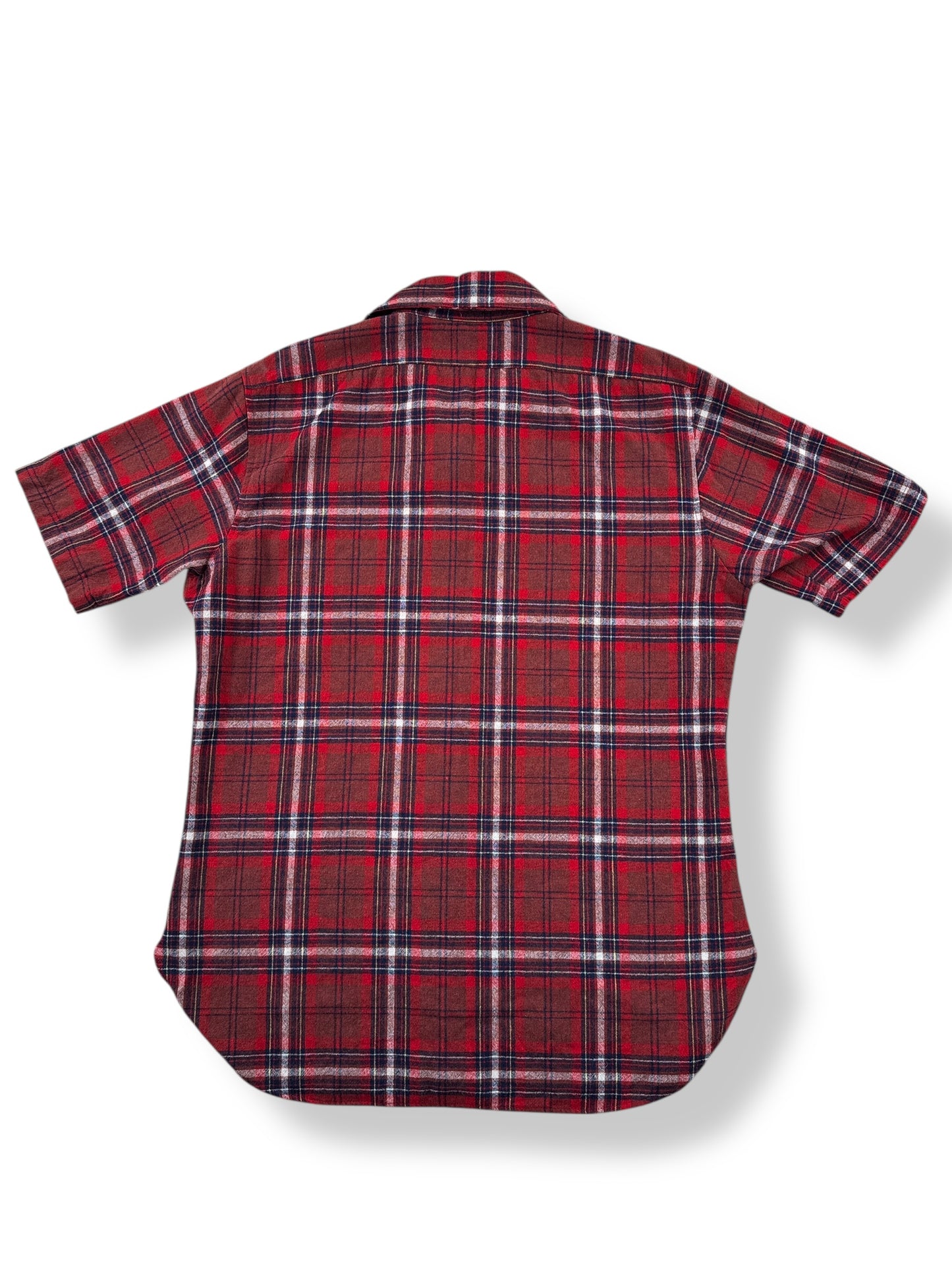 Back of Vintage Red Plaid Short Sleeve Pendleton Flannel SZ L