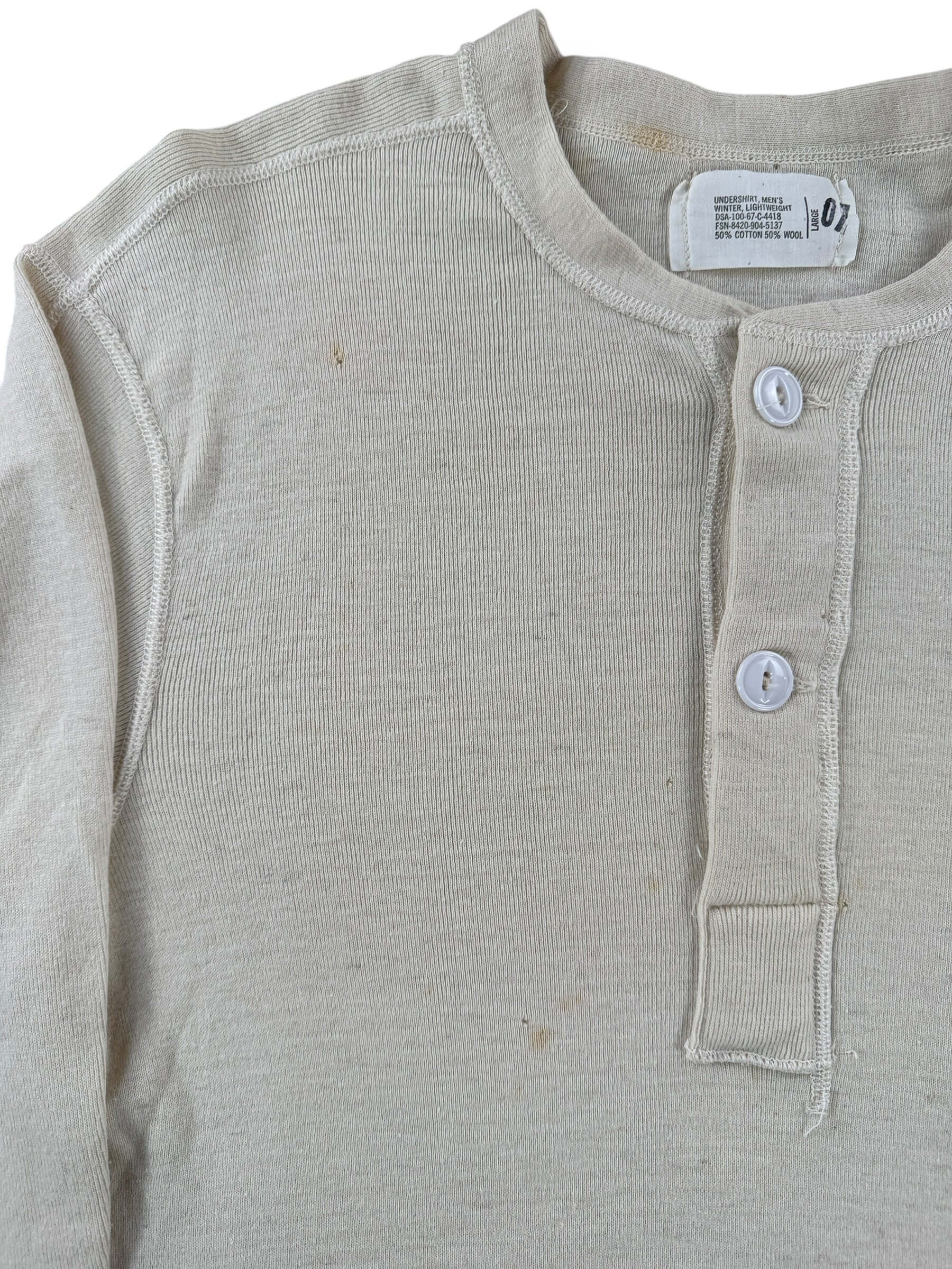 Stains on Vintage US Military Cotton/Wool Henley SZ L